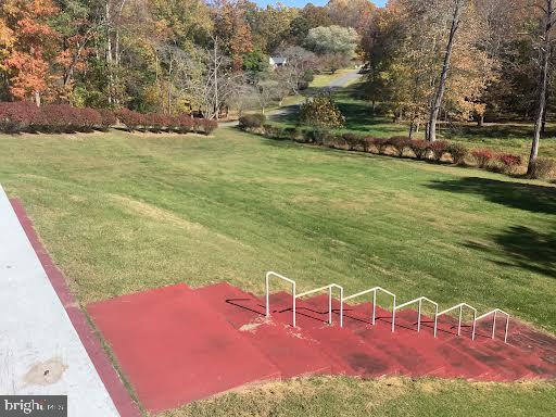 CROOM ACRES - Residential