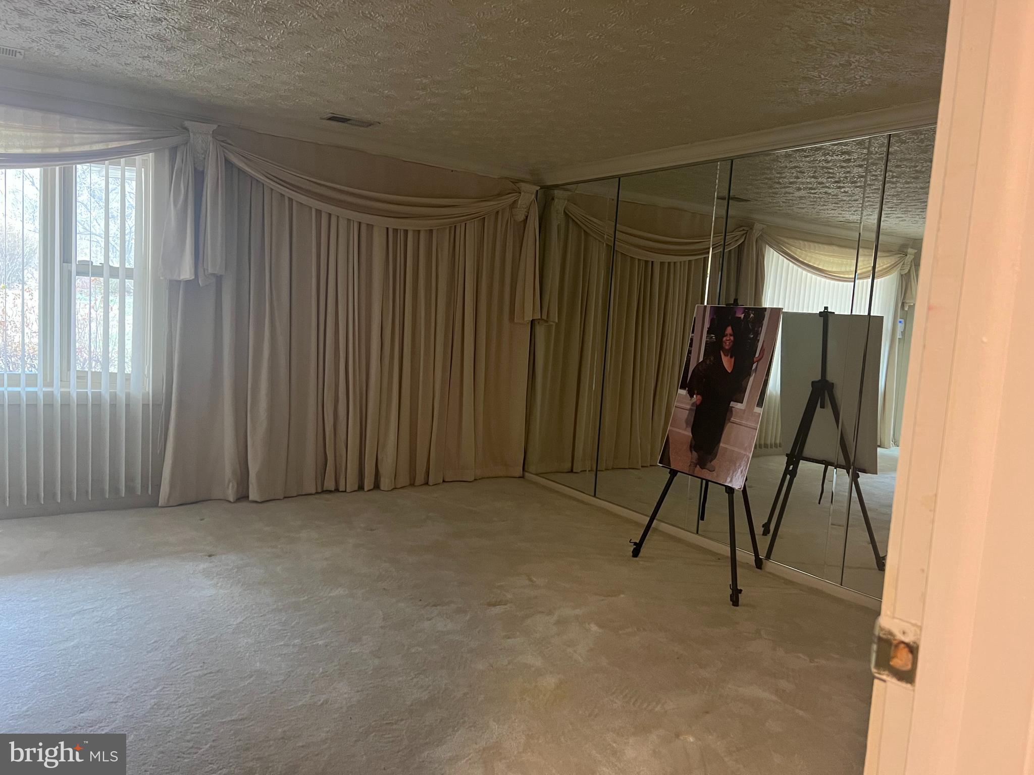 CROOM ACRES - Residential