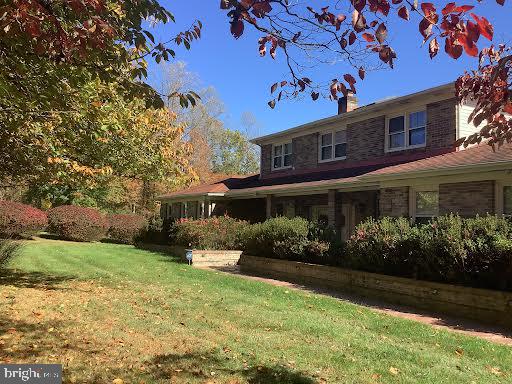 CROOM ACRES - Residential