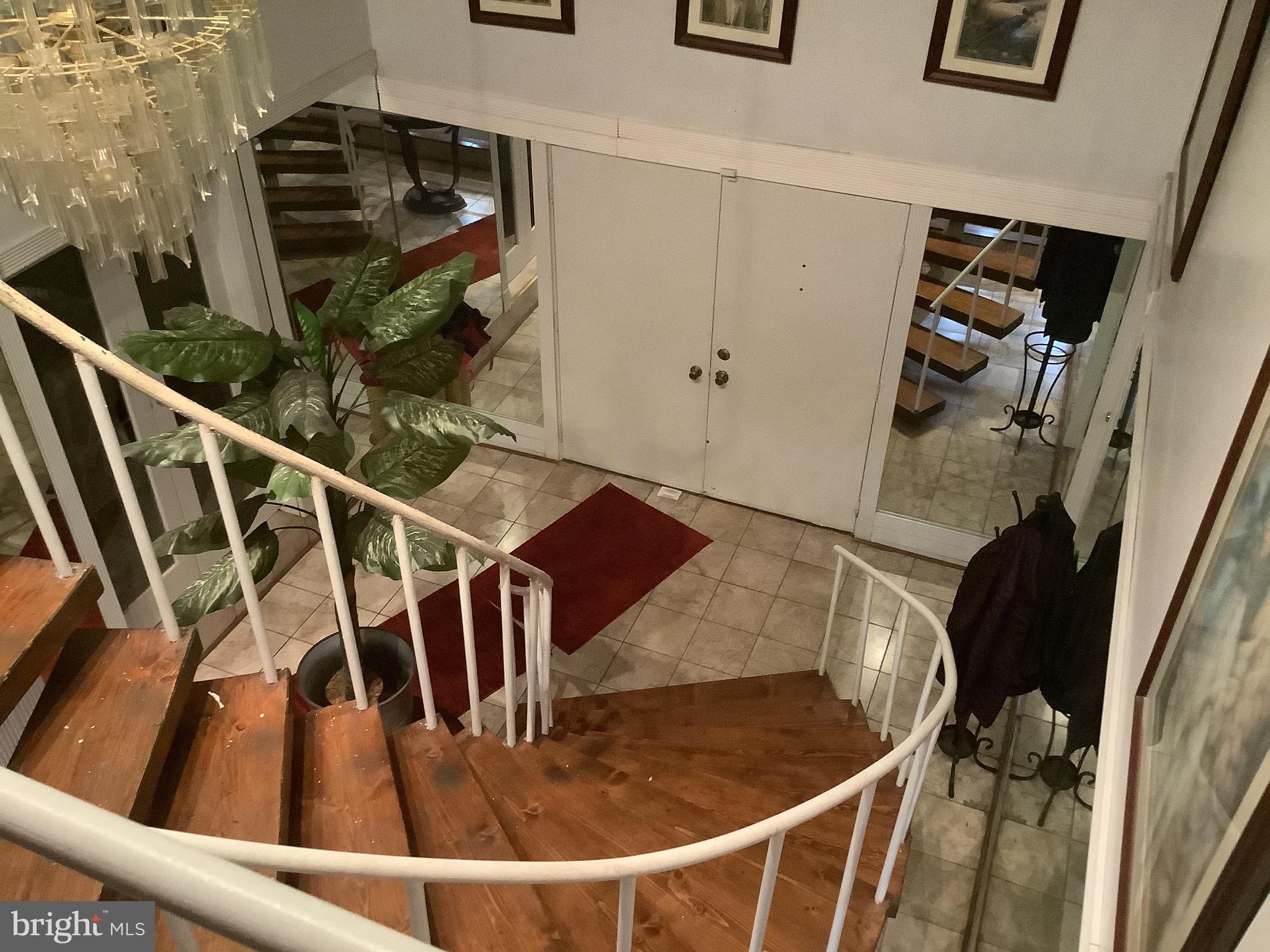 CROOM ACRES - Residential