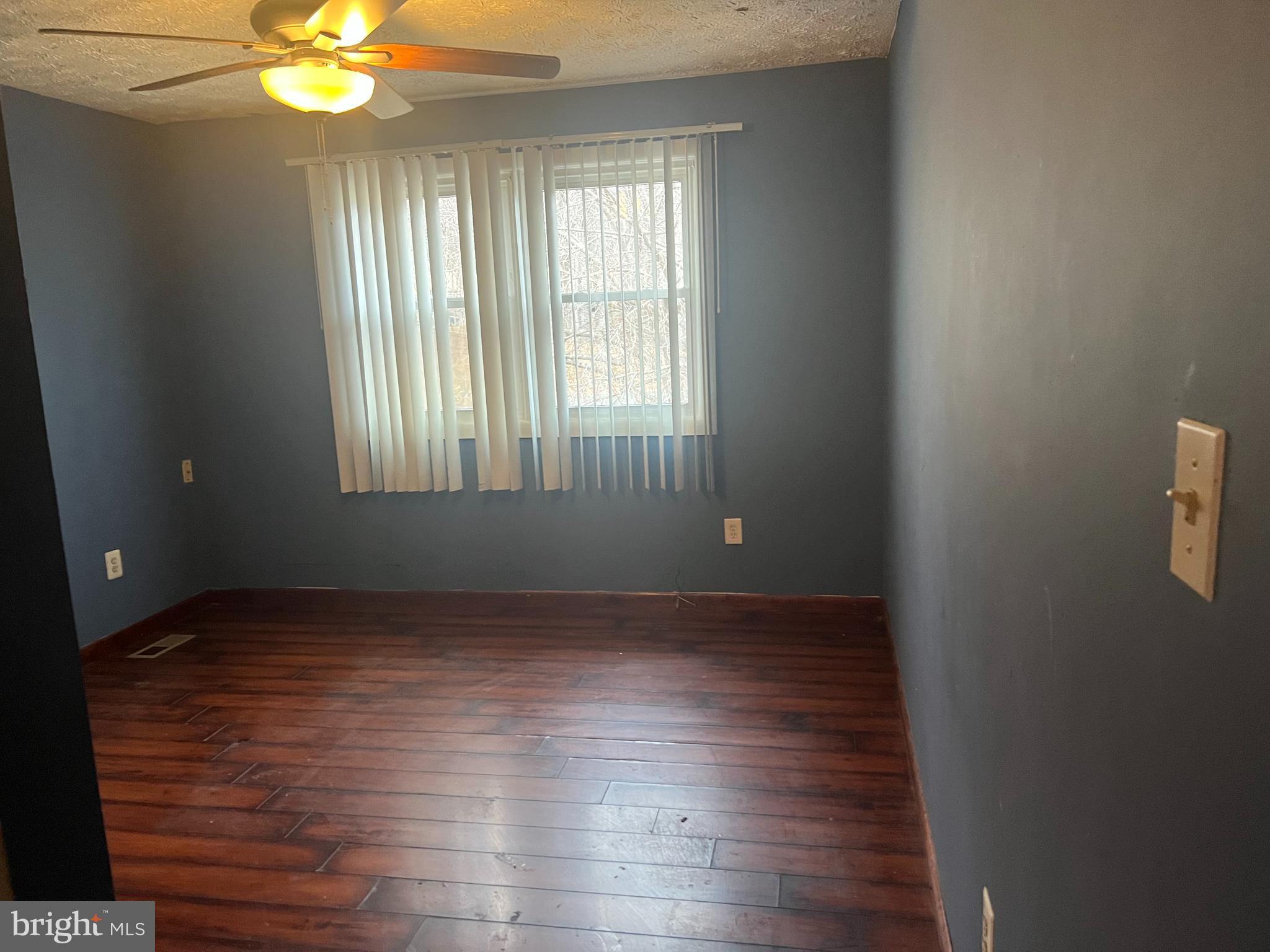 CROOM ACRES - Residential