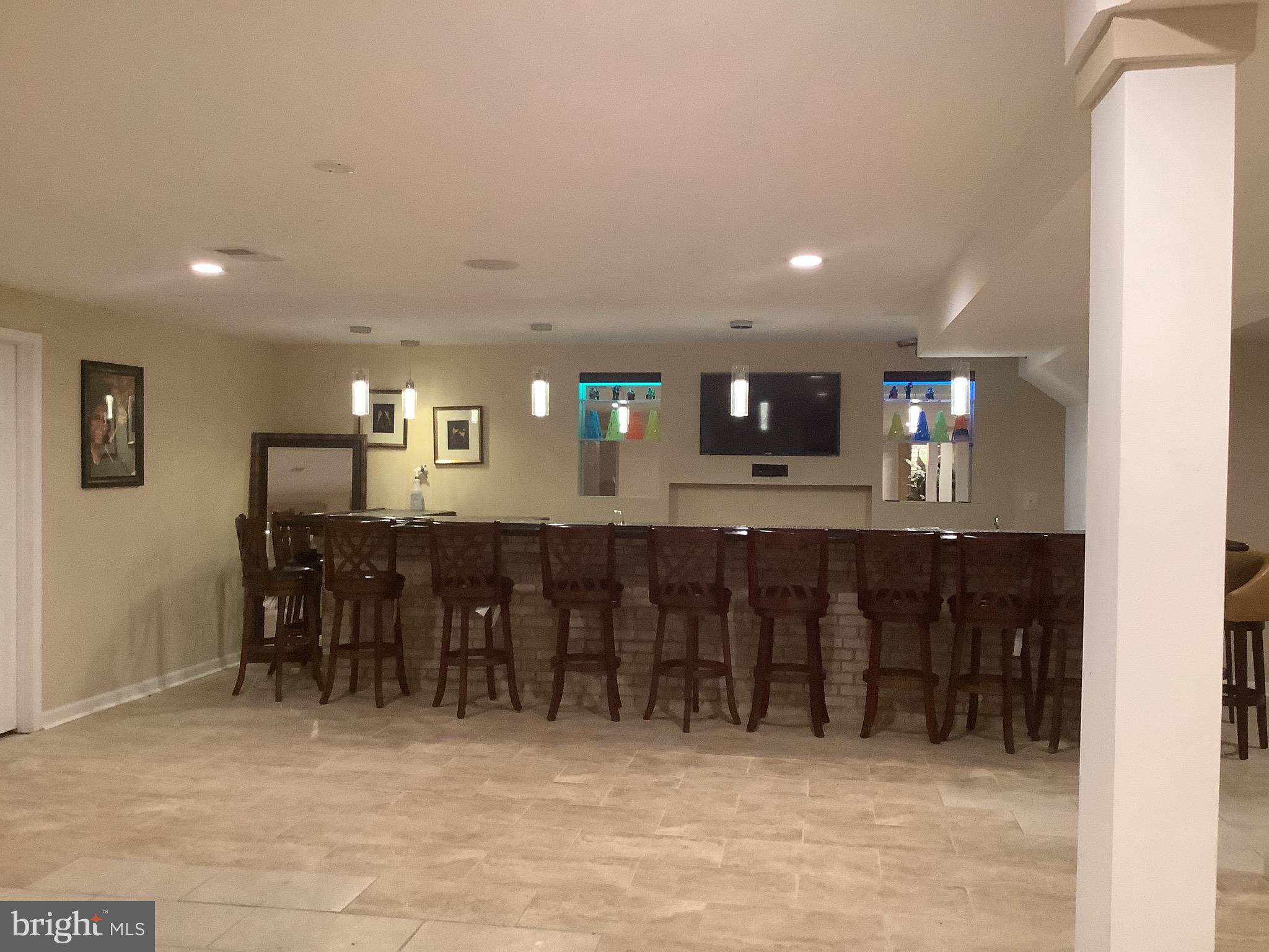 CROOM ACRES - Residential