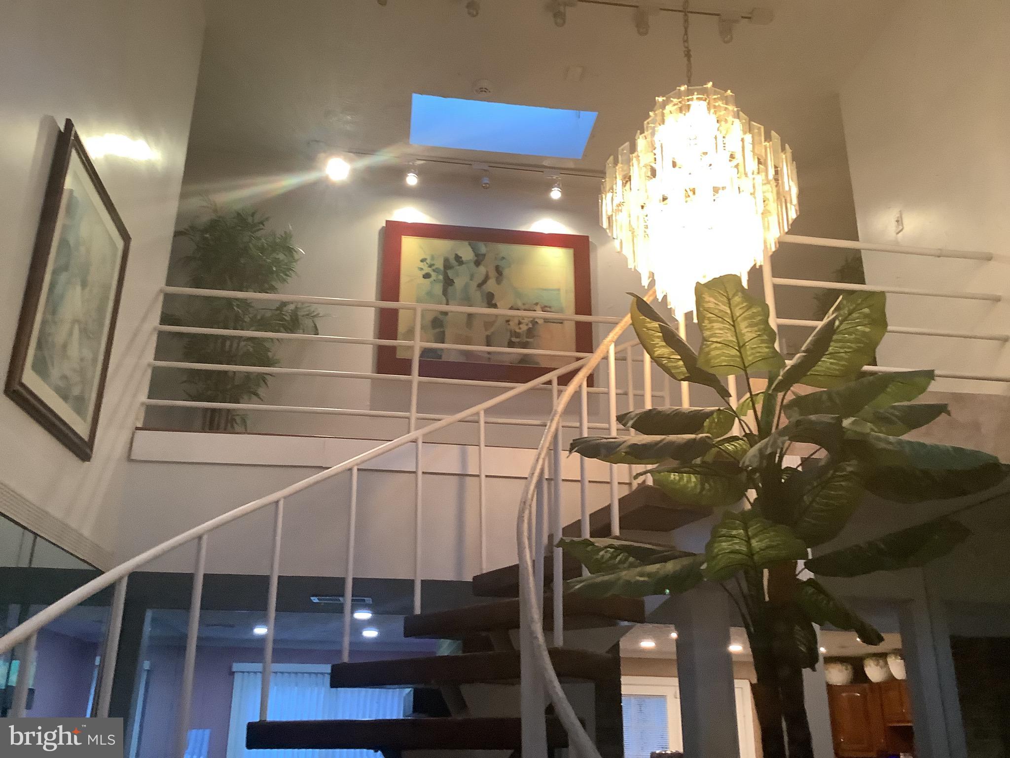 CROOM ACRES - Residential