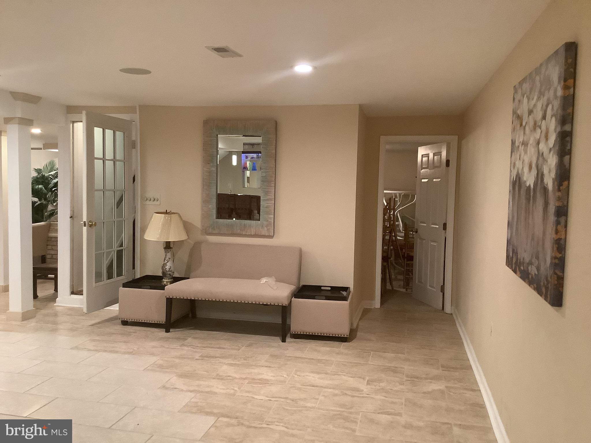 CROOM ACRES - Residential