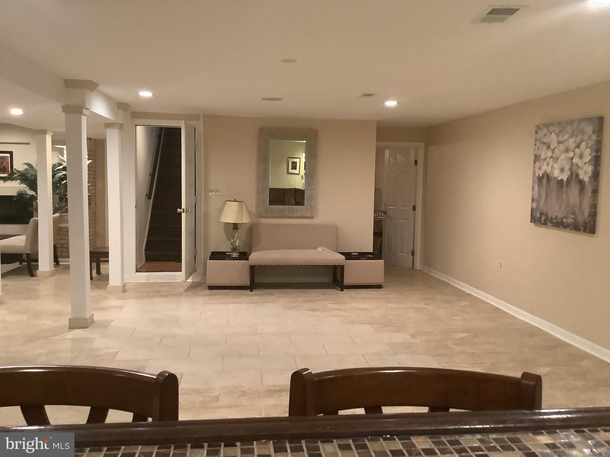 CROOM ACRES - Residential