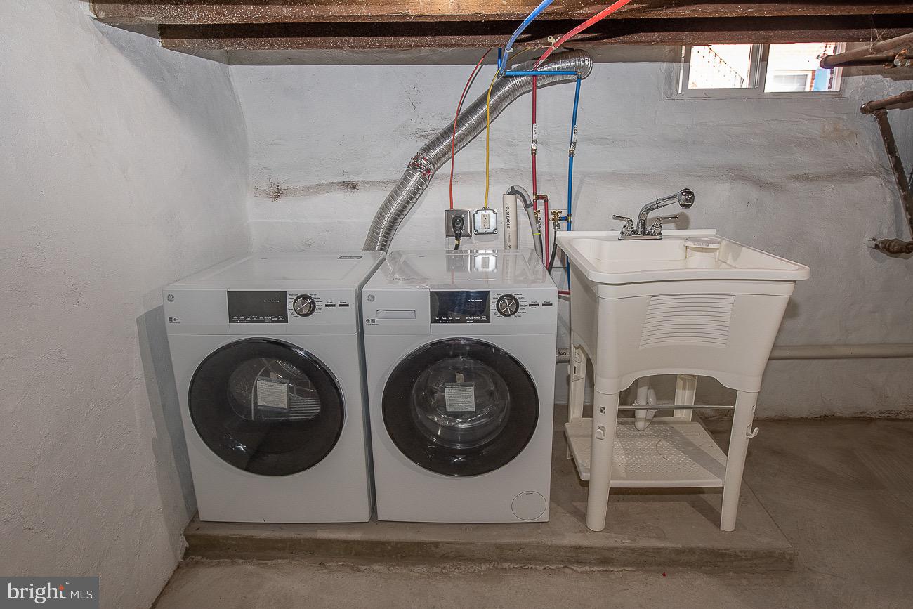 GRADUATE HOSPITAL - Residential Lease