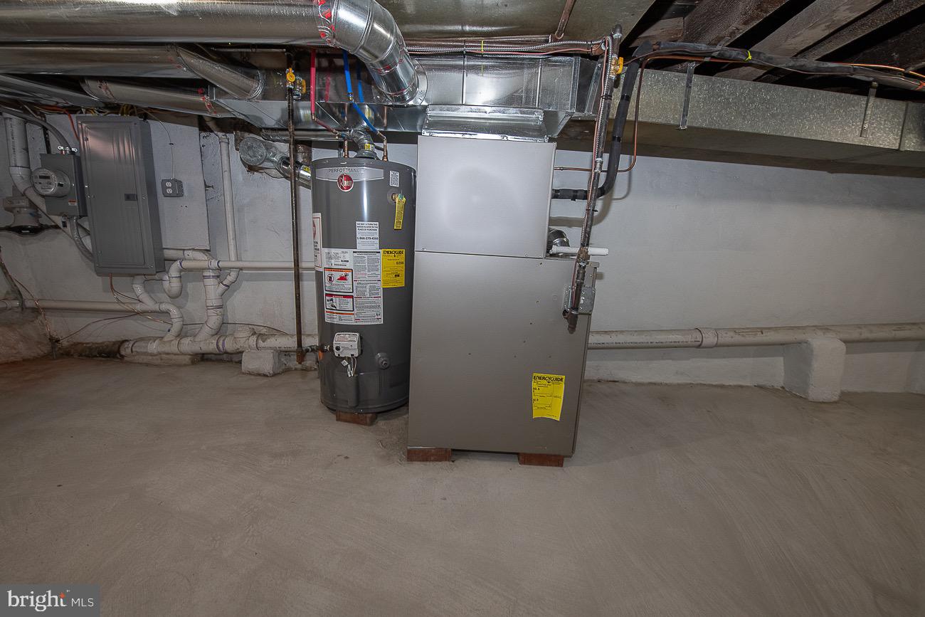 GRADUATE HOSPITAL - Residential Lease