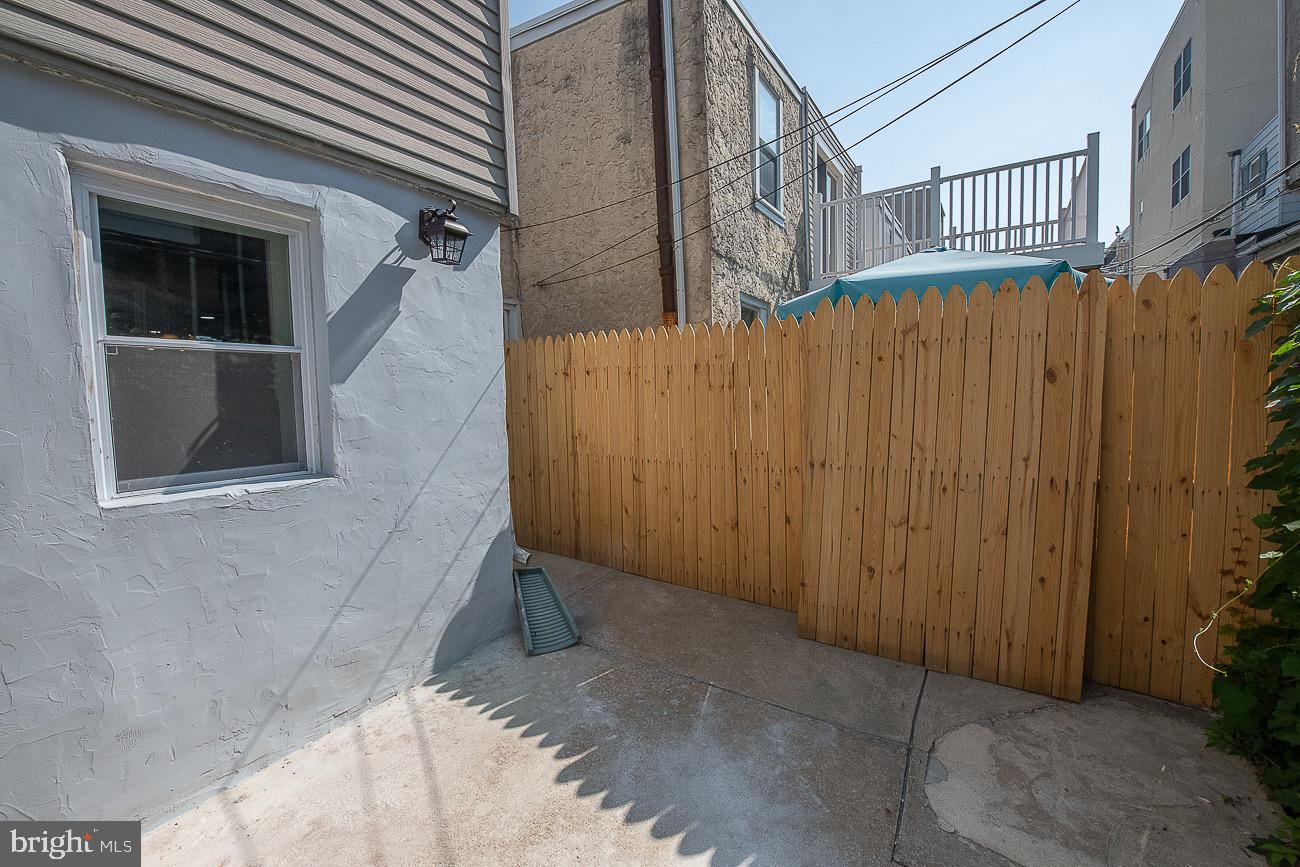 GRADUATE HOSPITAL - Residential Lease