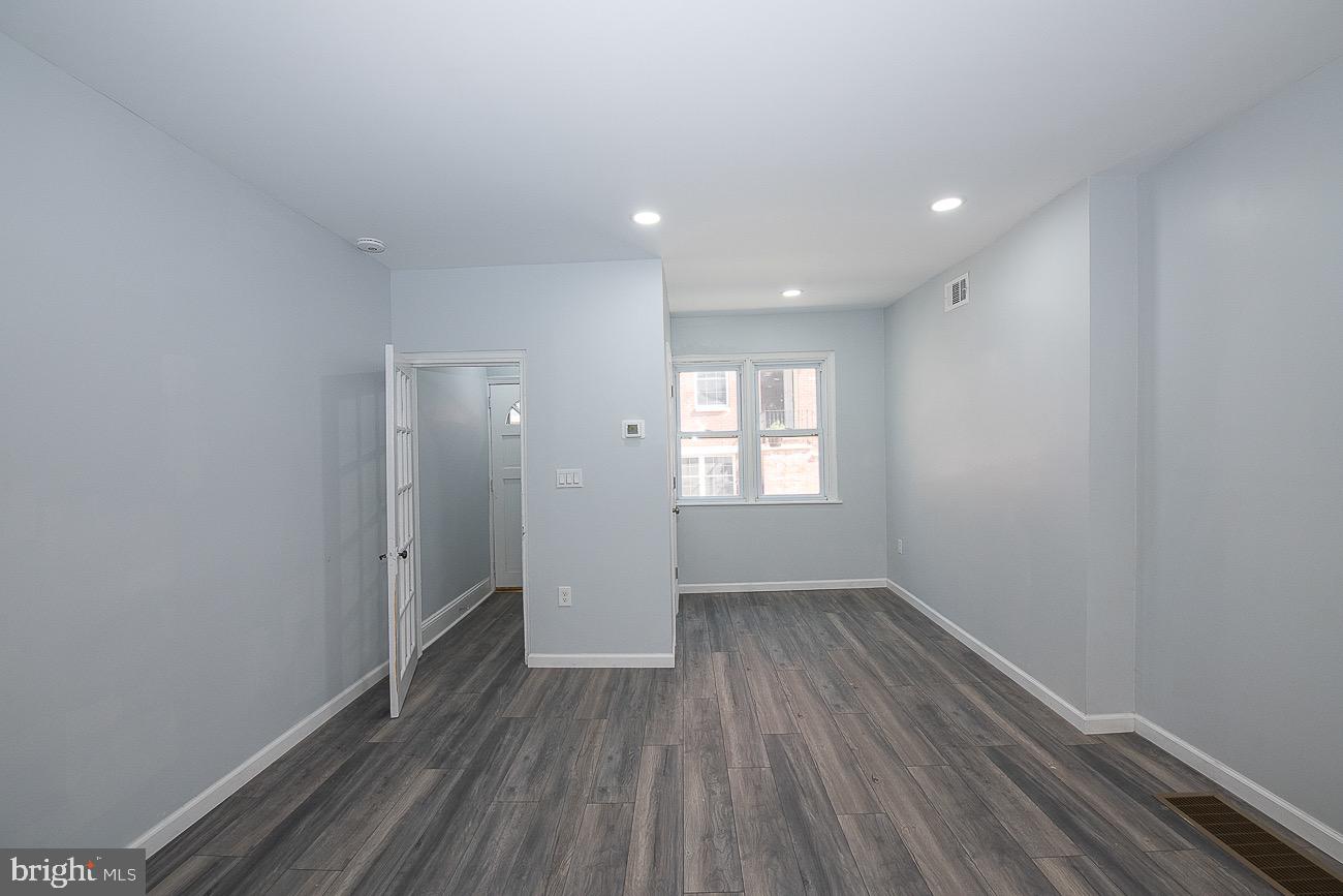 GRADUATE HOSPITAL - Residential Lease