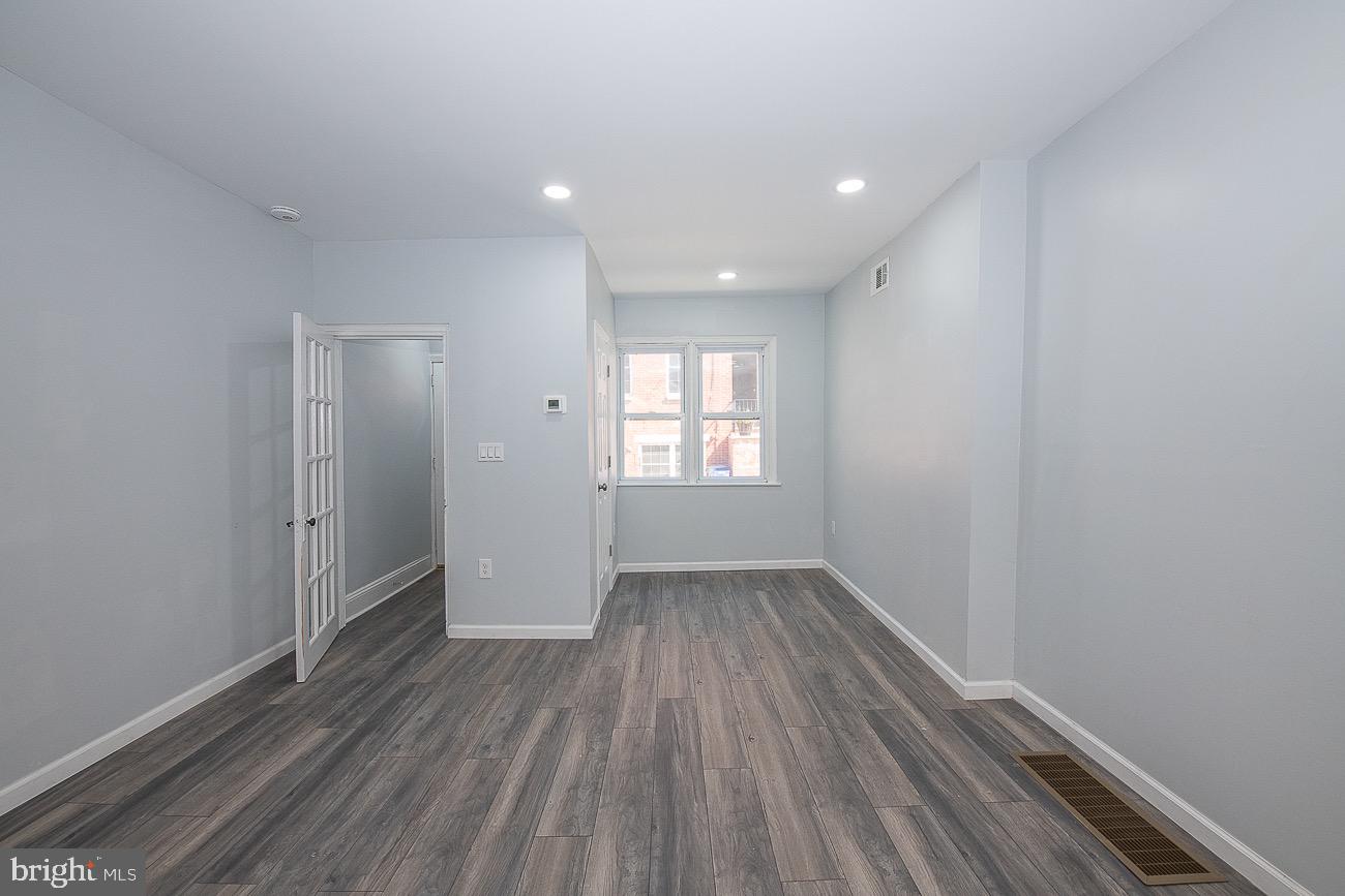 GRADUATE HOSPITAL - Residential Lease