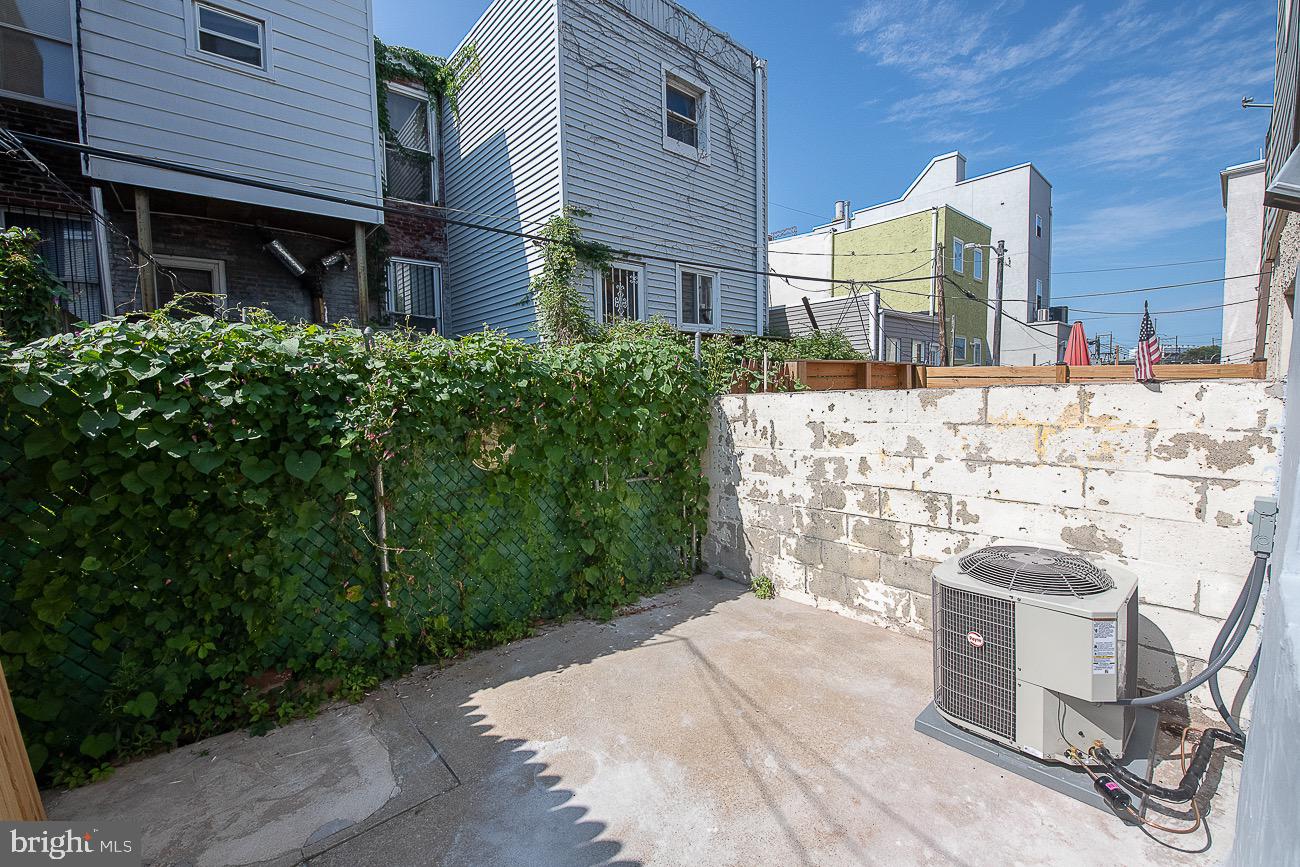 GRADUATE HOSPITAL - Residential Lease