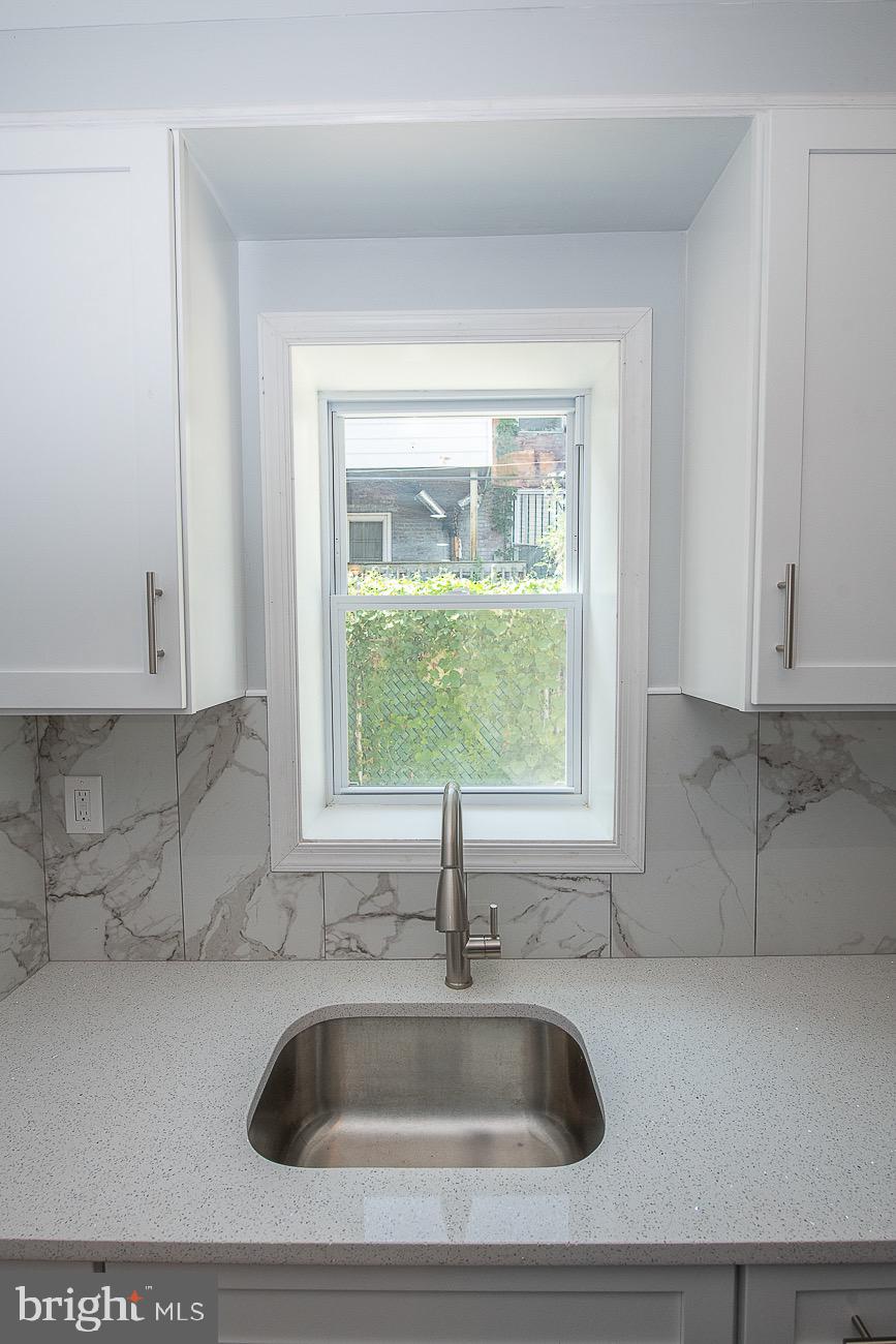 GRADUATE HOSPITAL - Residential Lease