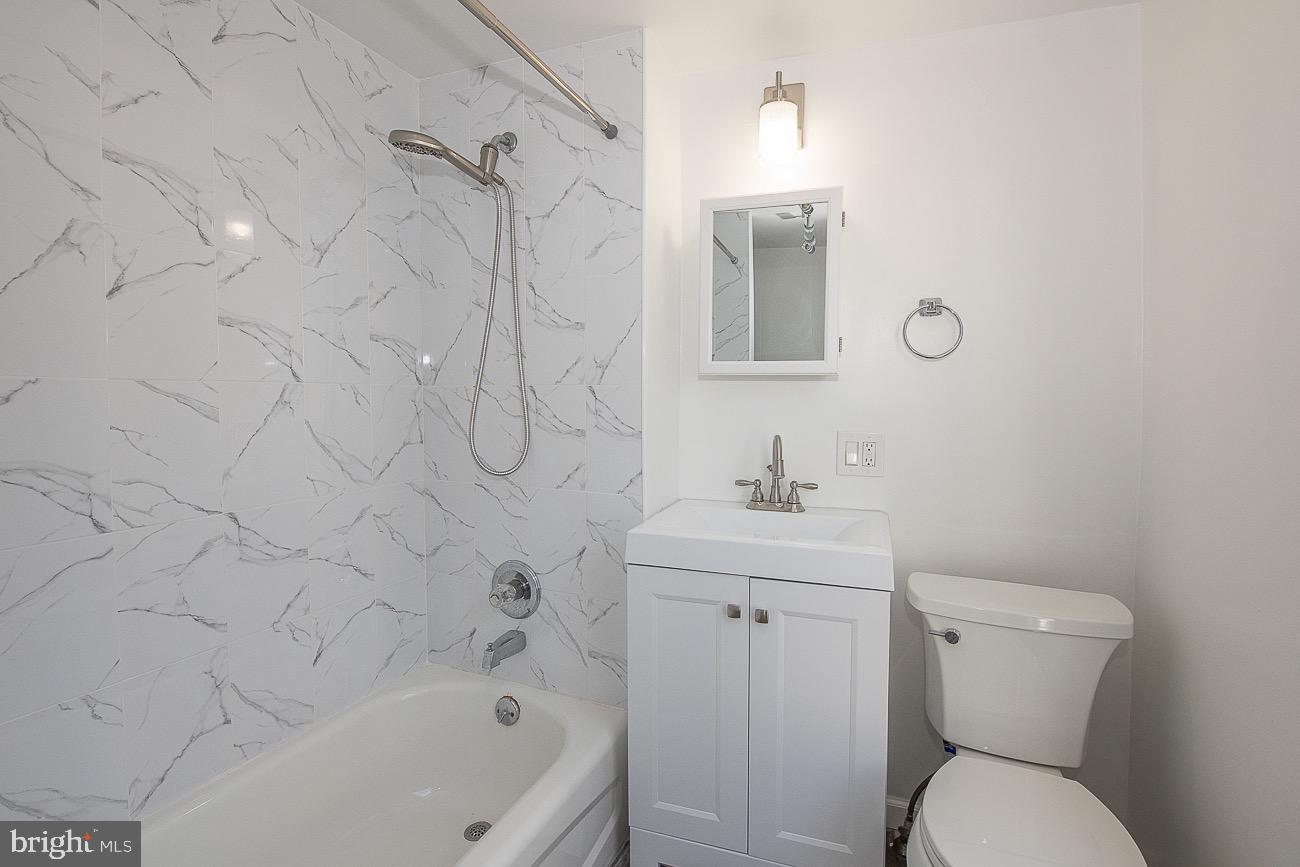 GRADUATE HOSPITAL - Residential Lease