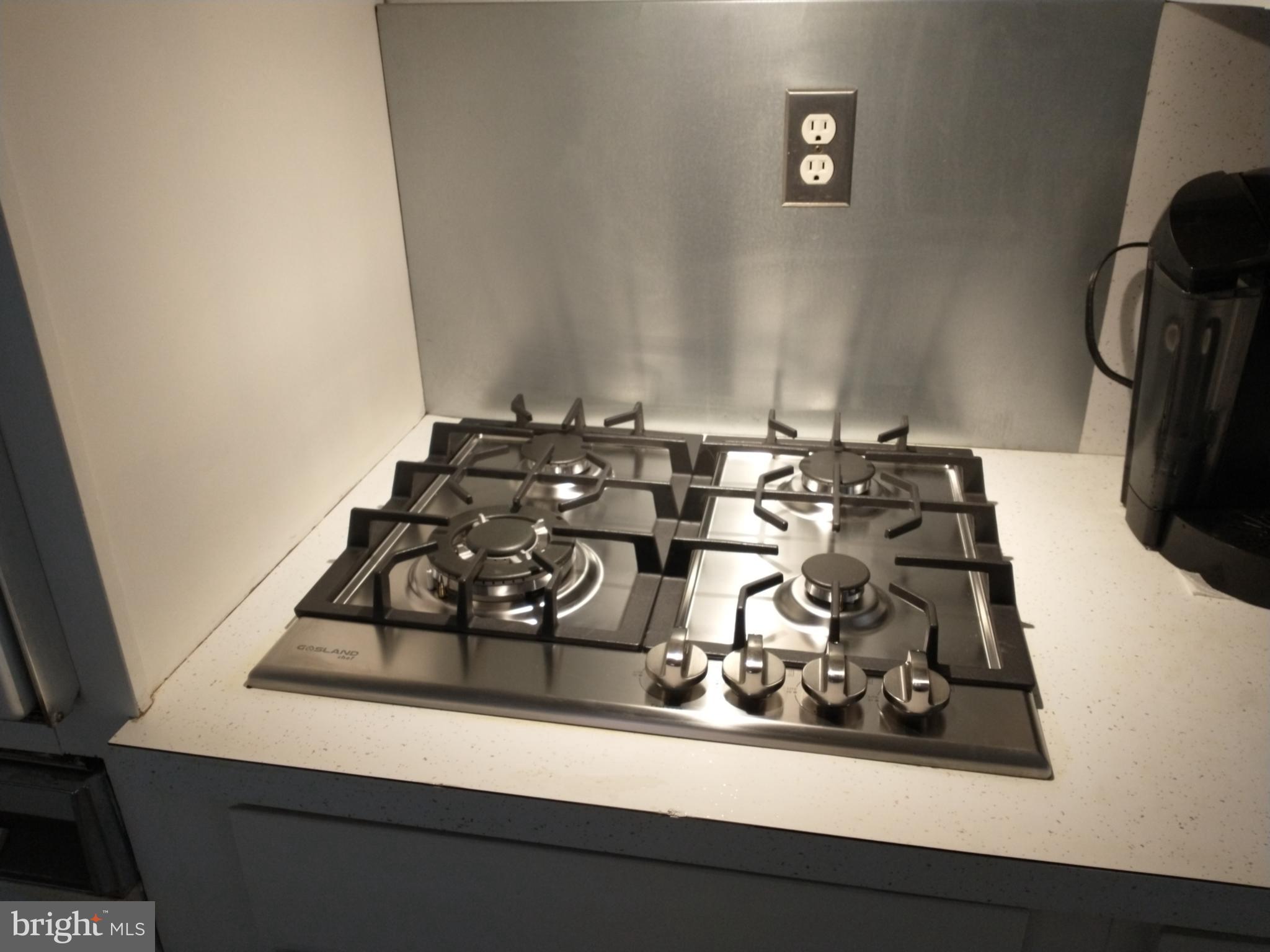 HAWTHORNE - Residential