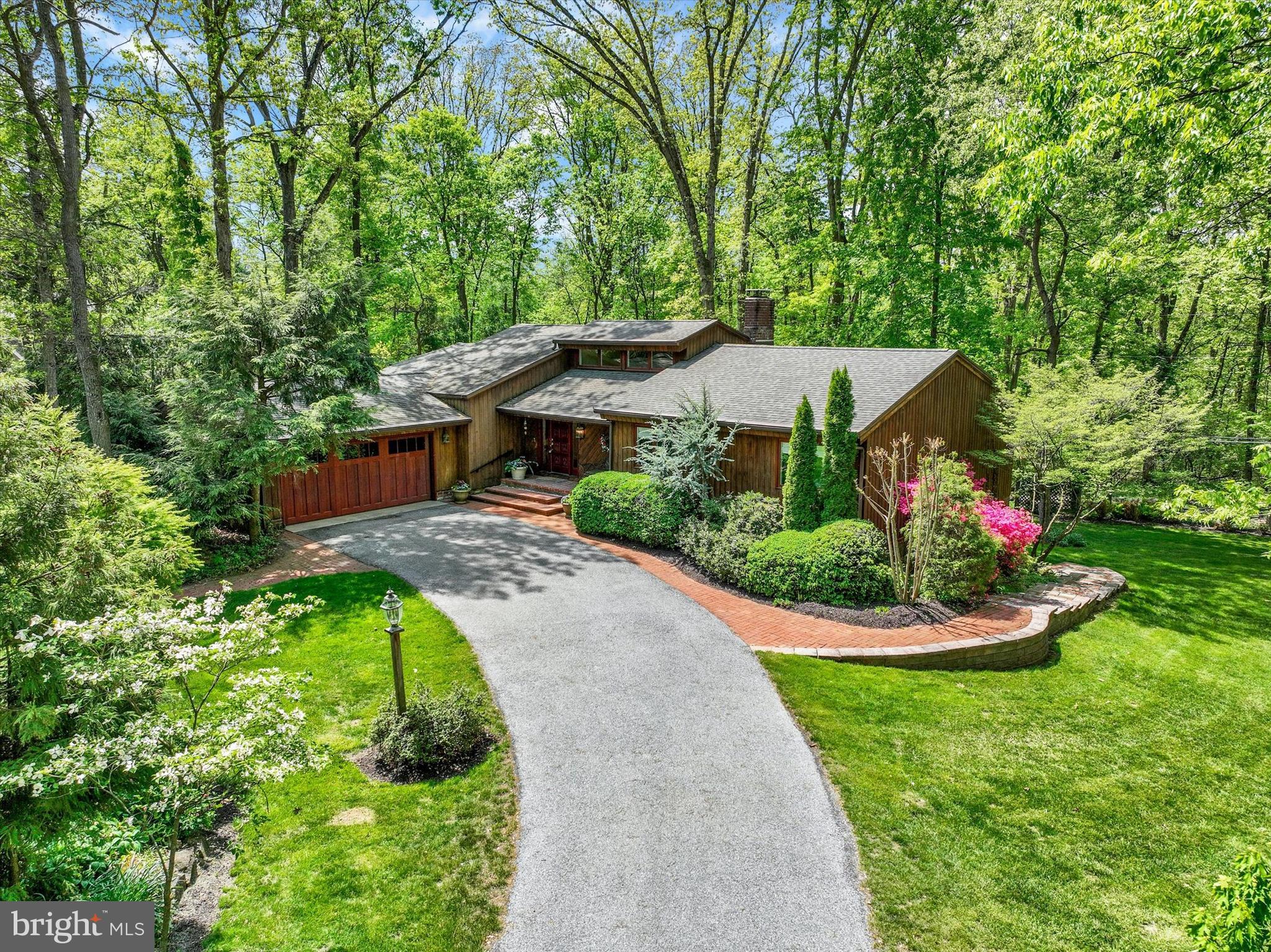180 HICKORY ROAD
