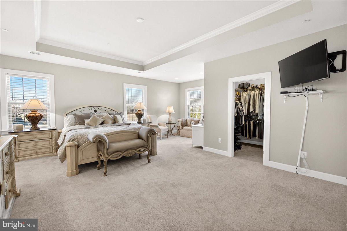 LAYTONSVILLE PRESERVE - Residential