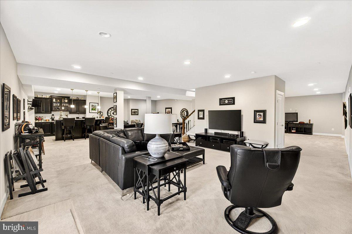 LAYTONSVILLE PRESERVE - Residential