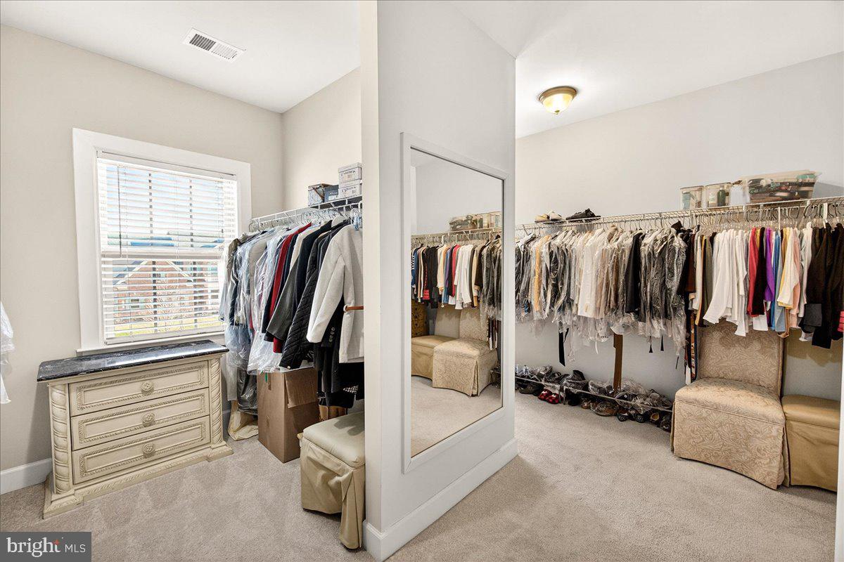 LAYTONSVILLE PRESERVE - Residential