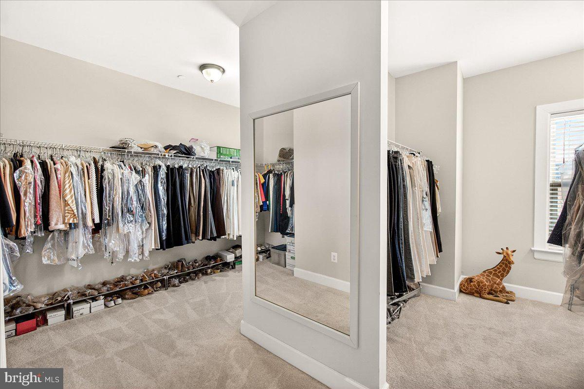 LAYTONSVILLE PRESERVE - Residential