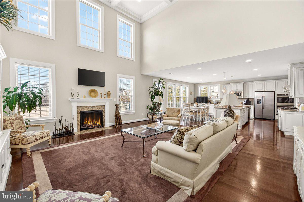 LAYTONSVILLE PRESERVE - Residential