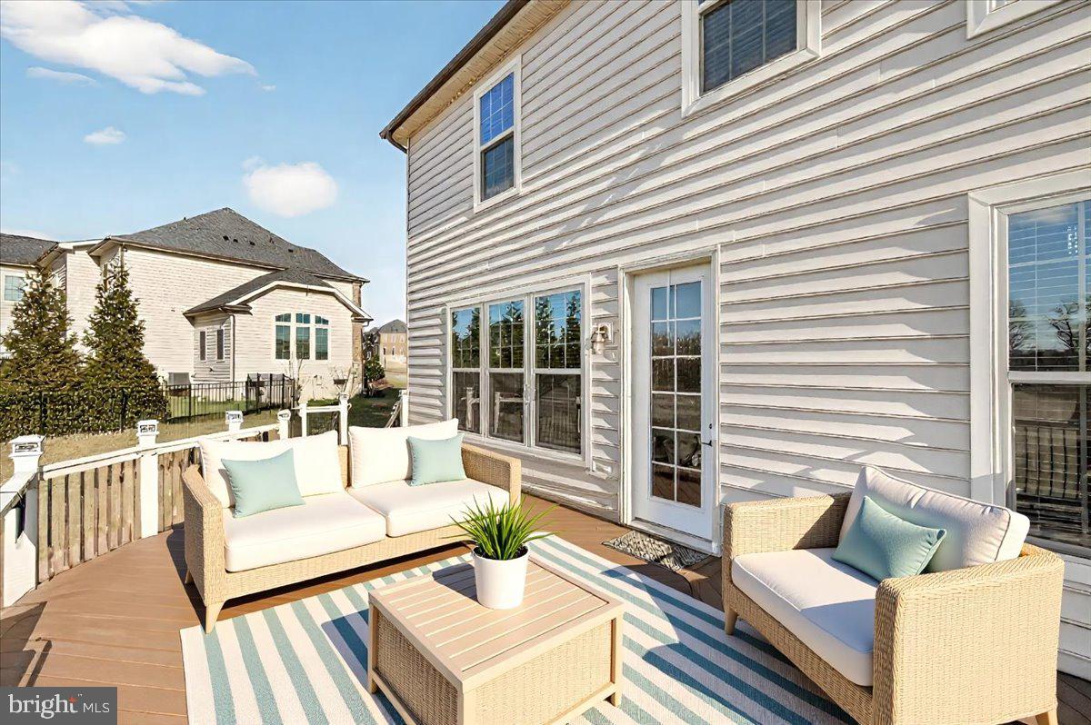 LAYTONSVILLE PRESERVE - Residential