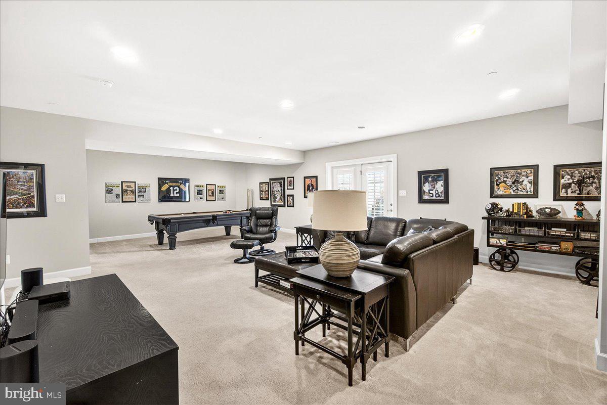 LAYTONSVILLE PRESERVE - Residential