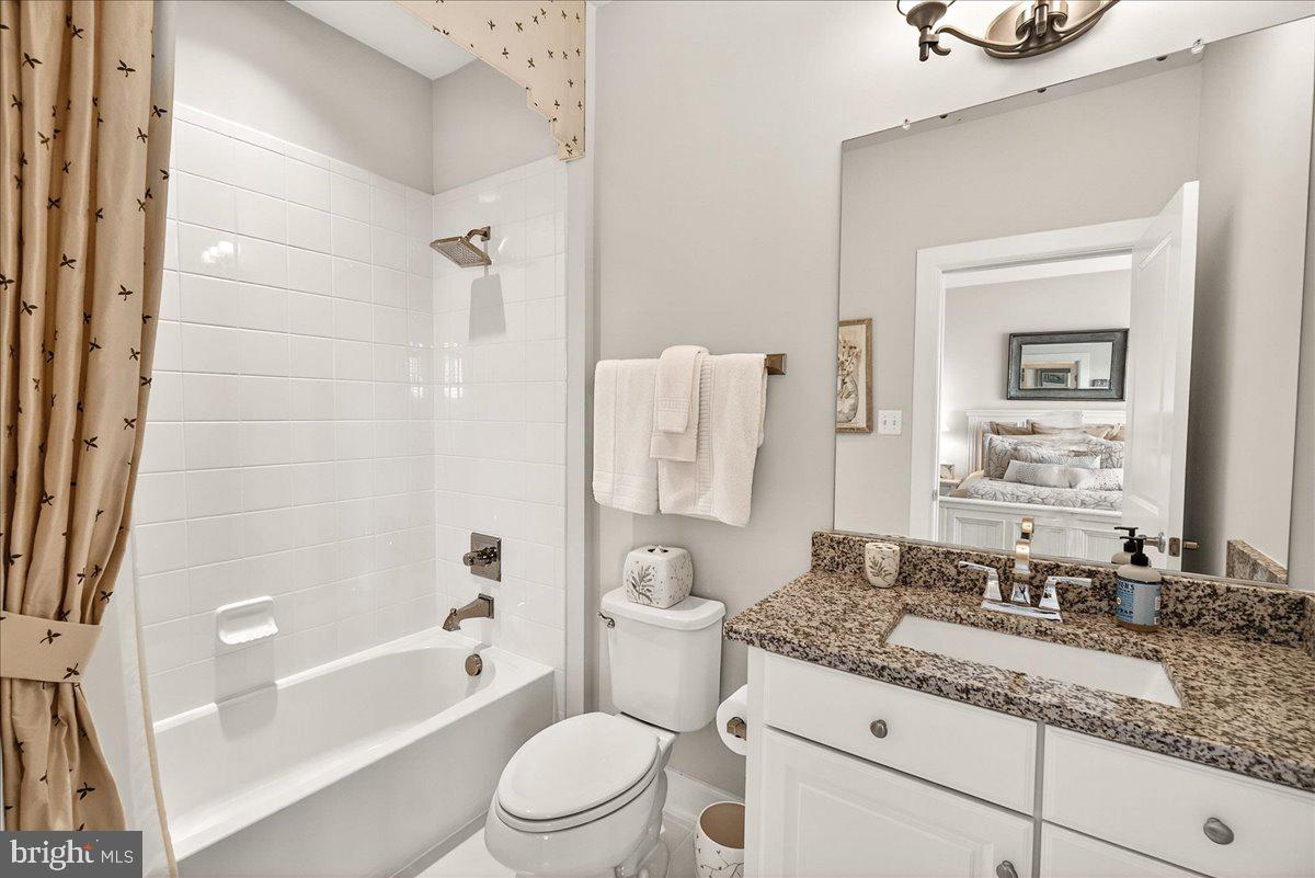 LAYTONSVILLE PRESERVE - Residential