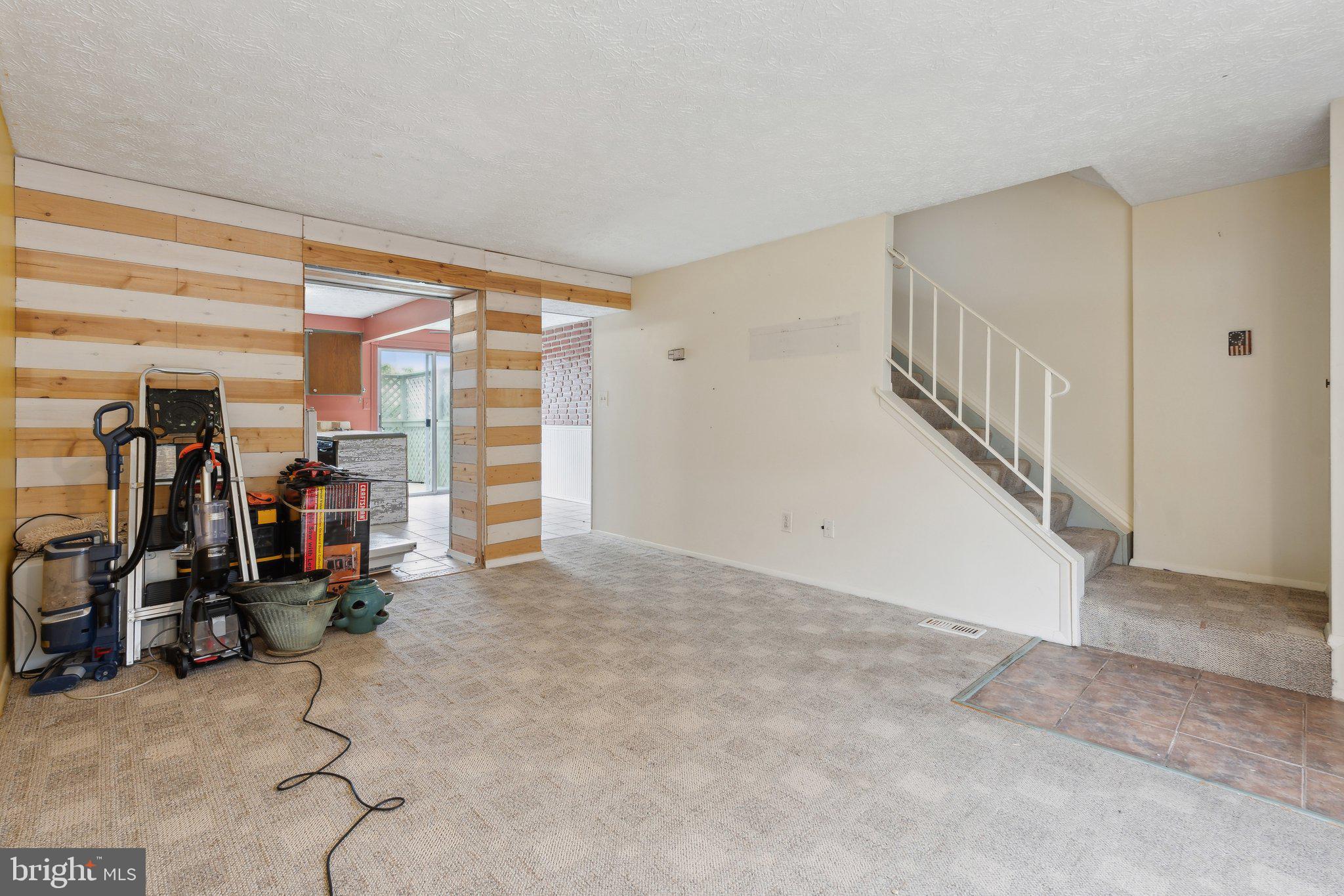 GREENBRIER HILLS - Residential