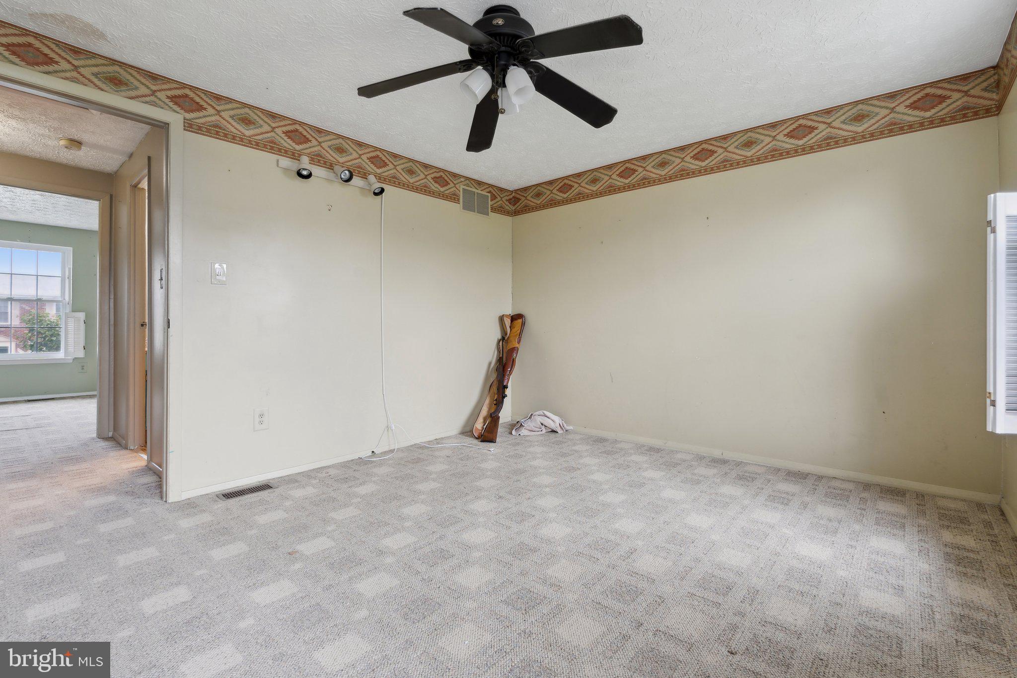 GREENBRIER HILLS - Residential