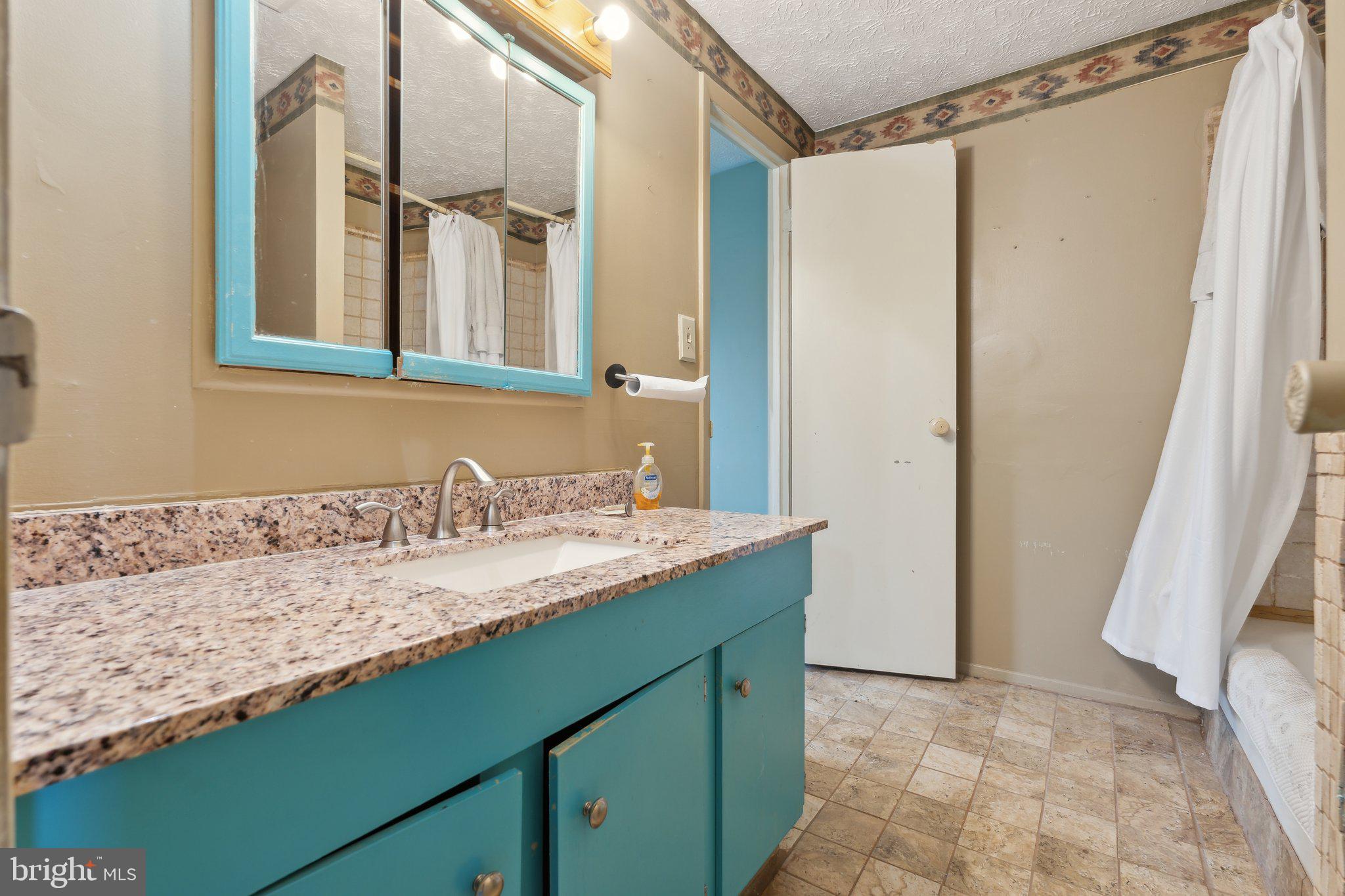 GREENBRIER HILLS - Residential
