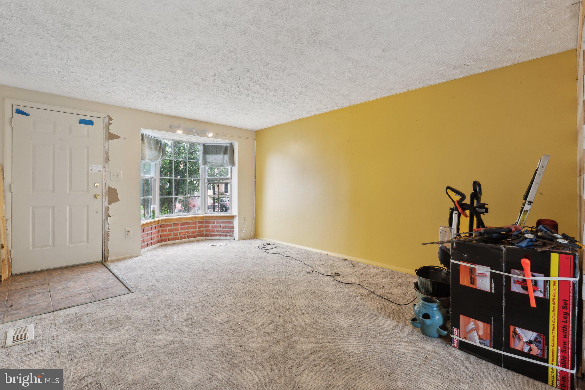 GREENBRIER HILLS - Residential