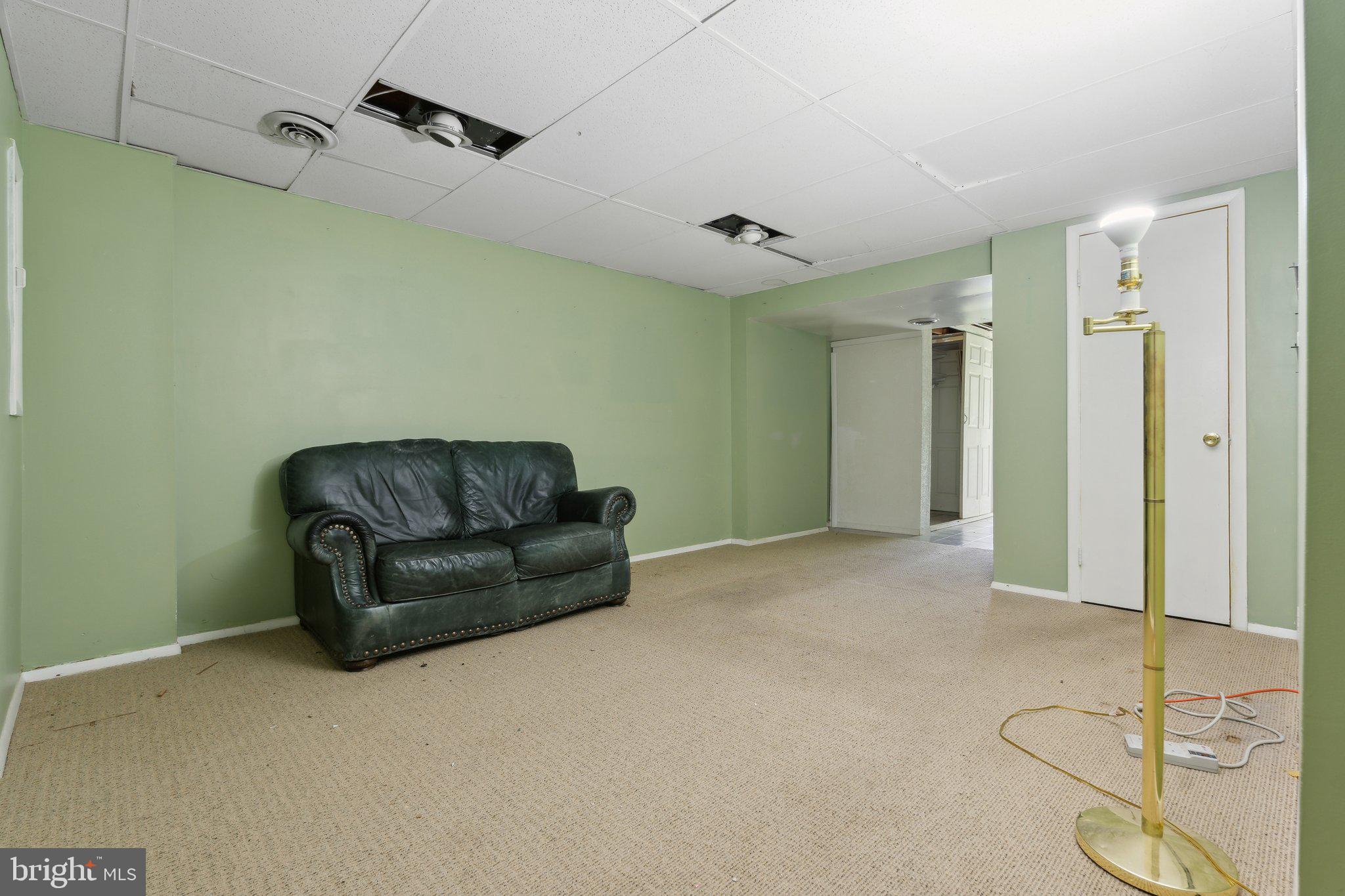 GREENBRIER HILLS - Residential