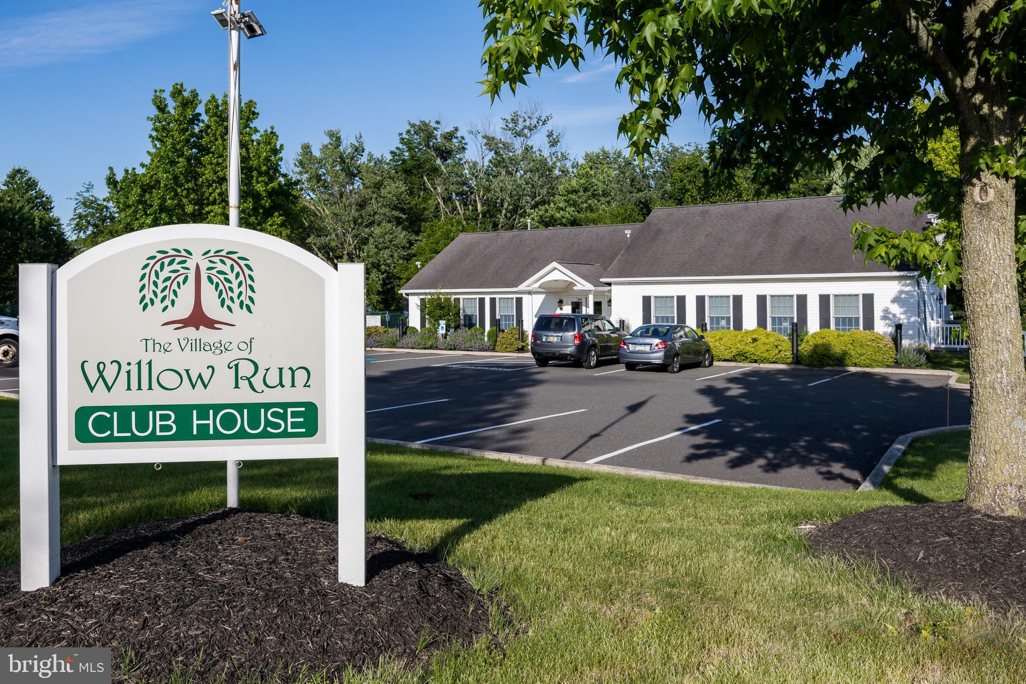 WILLOW RUN - Residential