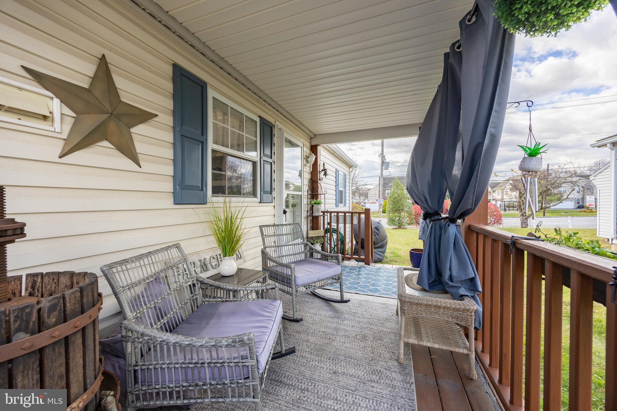 WILLOW RUN - Residential