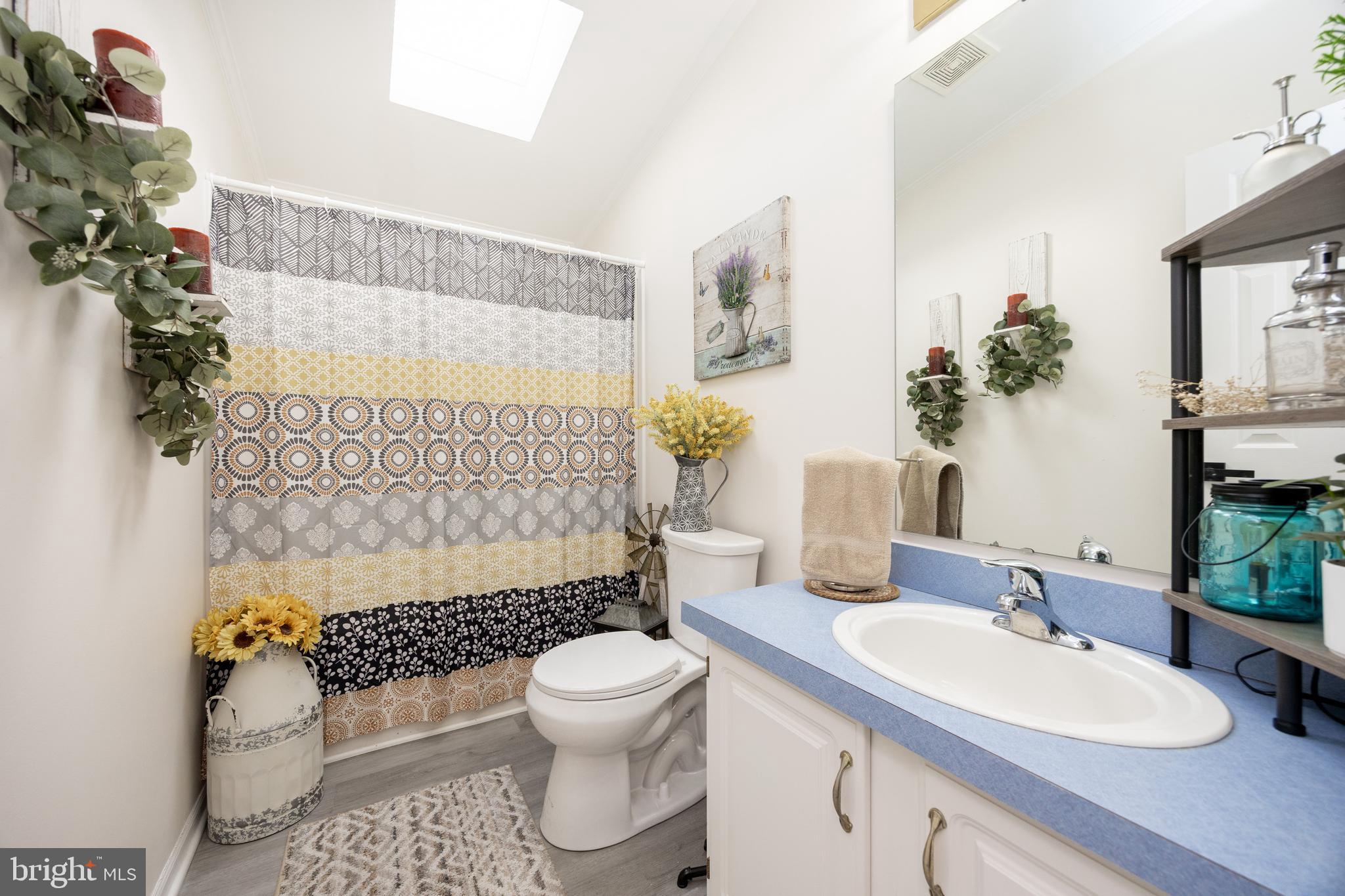 WILLOW RUN - Residential