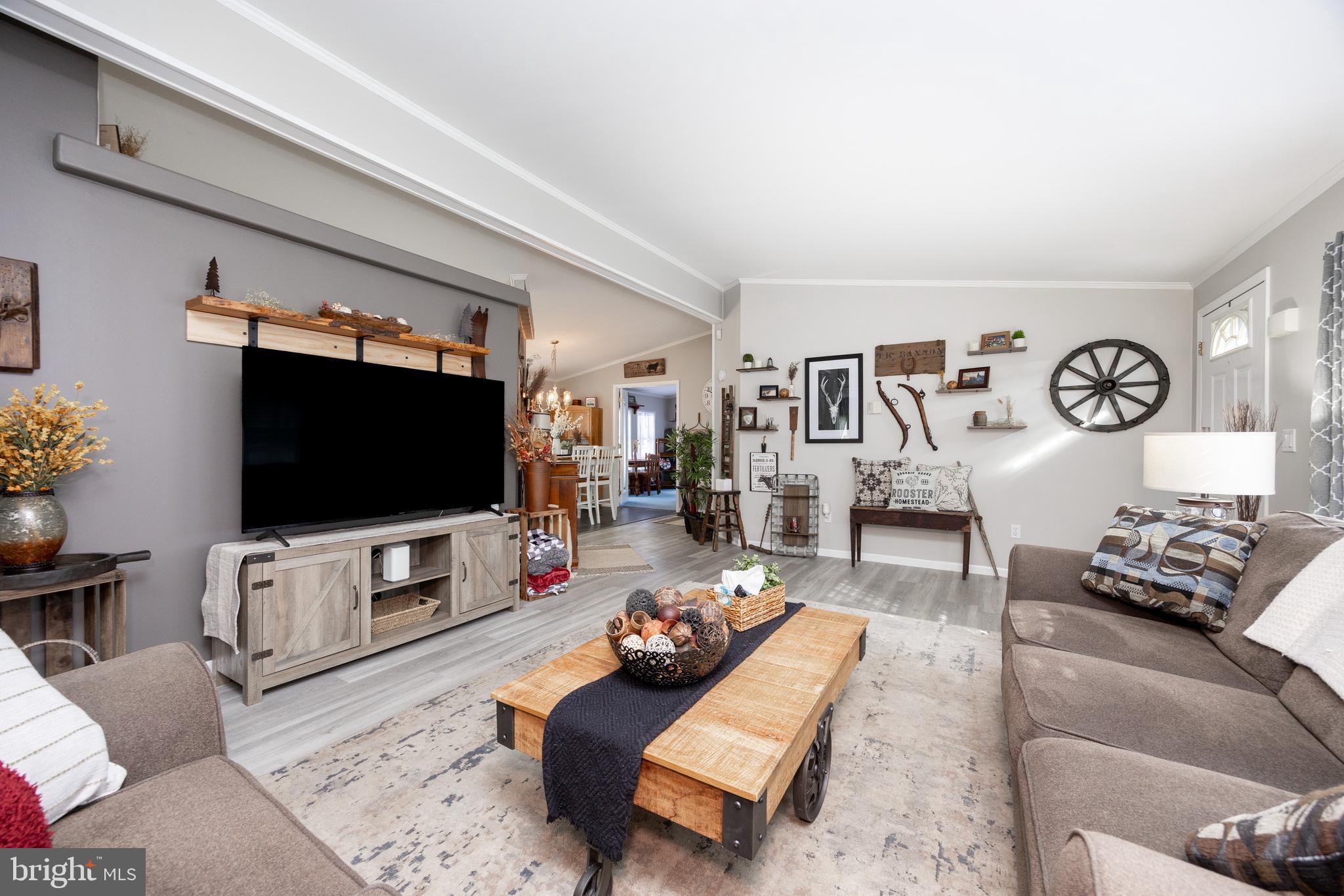 WILLOW RUN - Residential