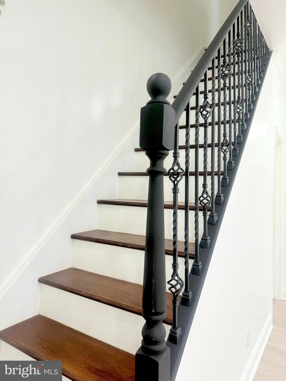 WHITMAN - Residential