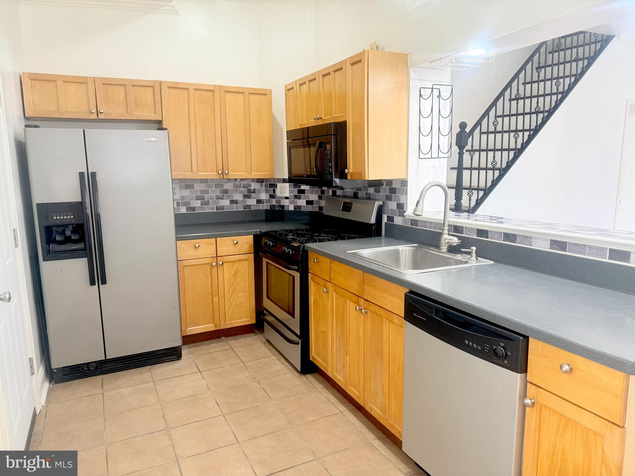 WHITMAN - Residential