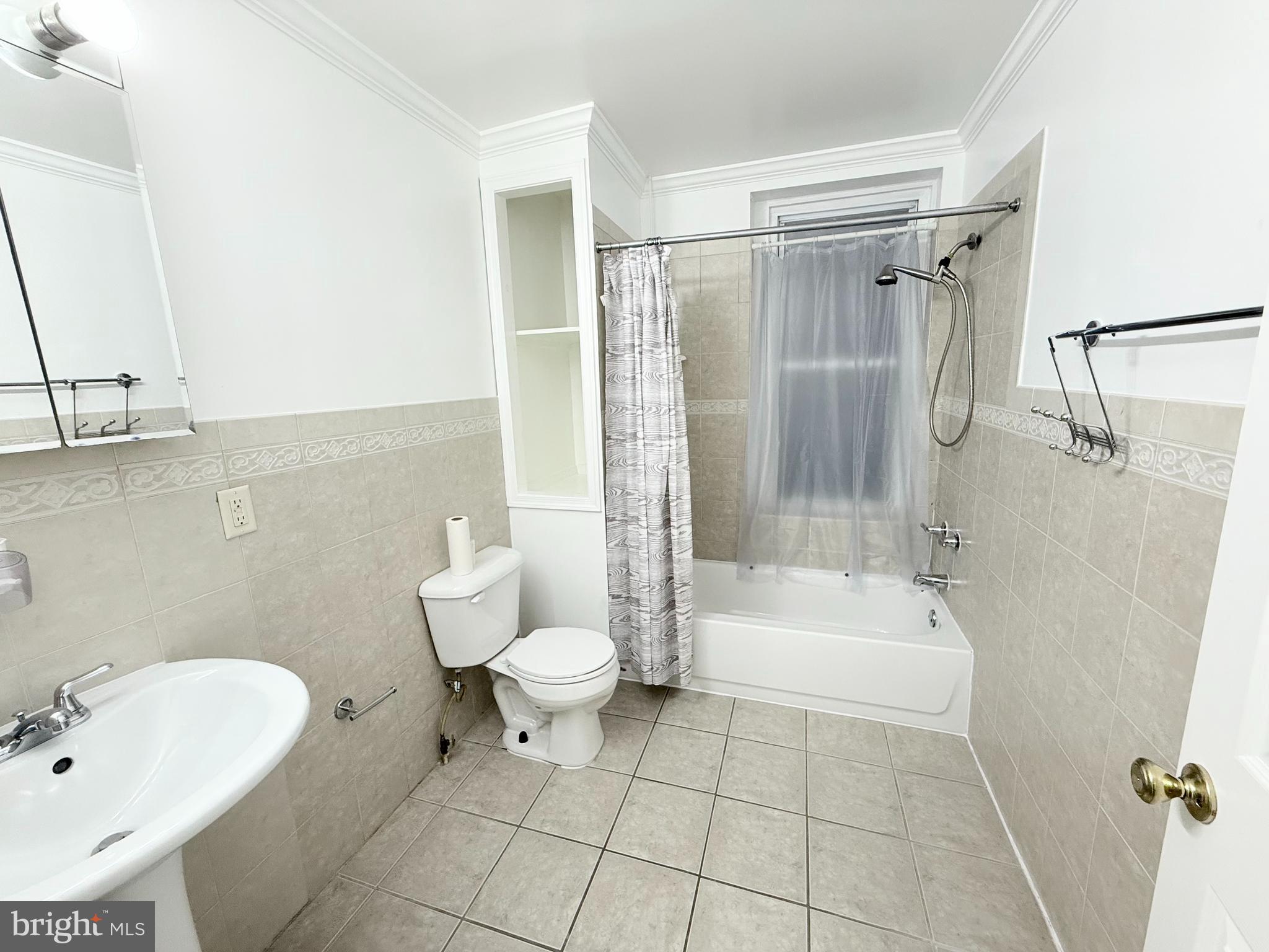 WHITMAN - Residential