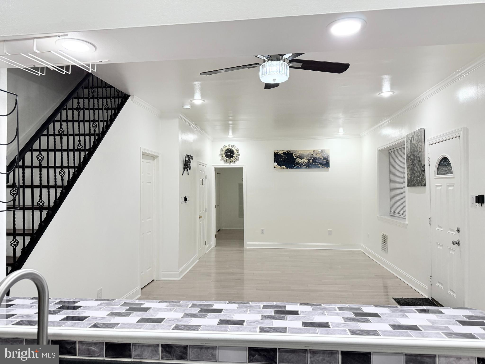 WHITMAN - Residential