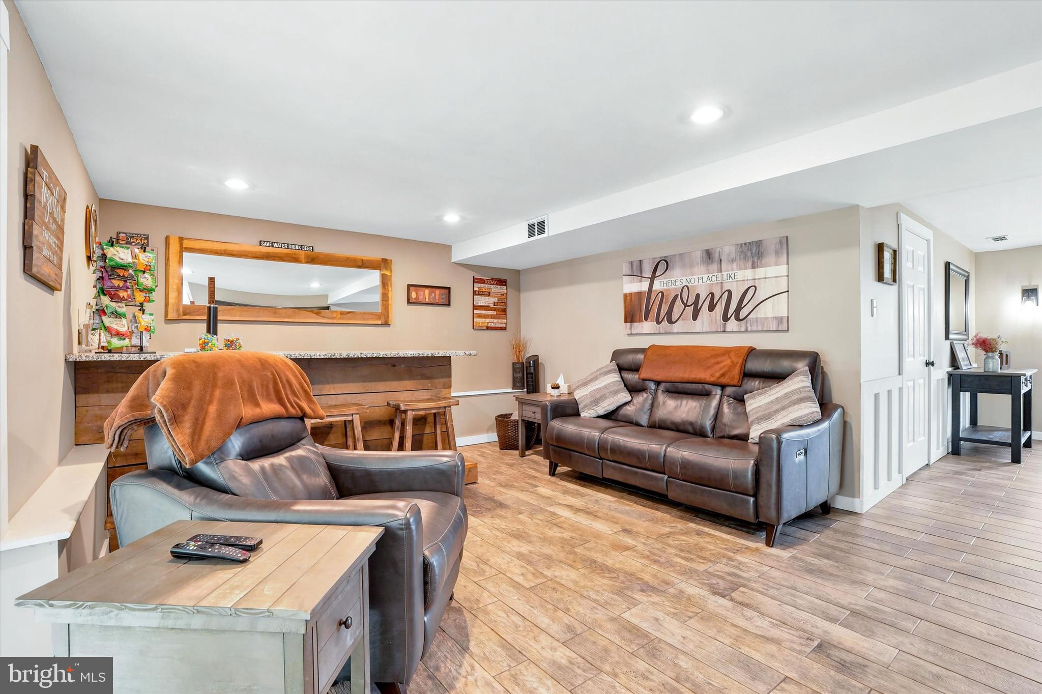 ORCHARD HILL - Residential