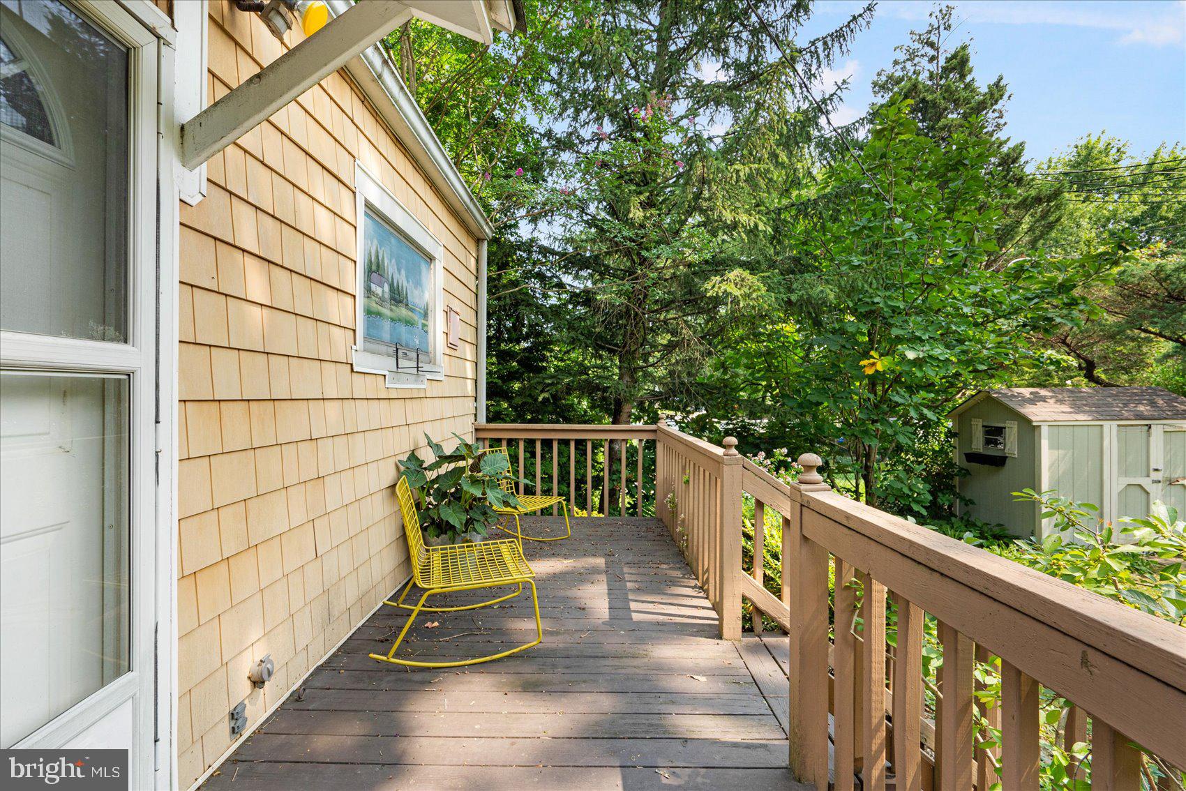 LAURAVILLE HISTORIC DISTRICT - Residential