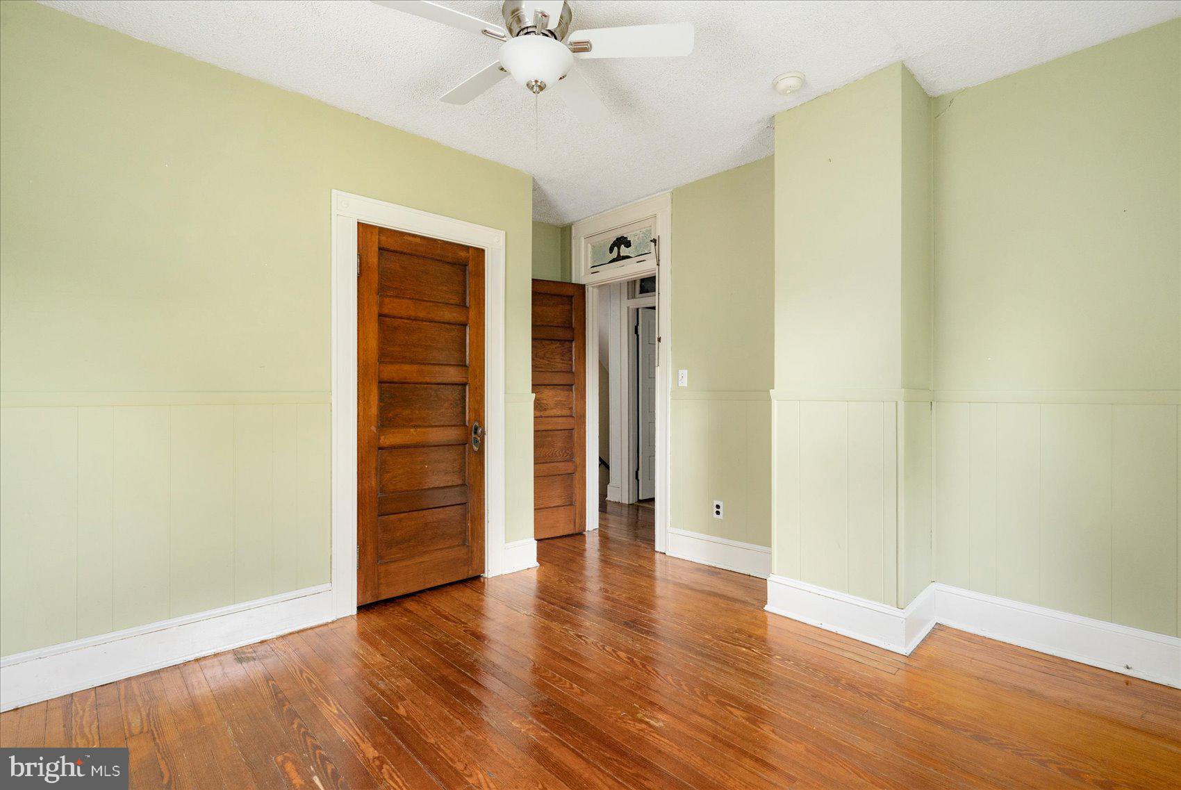 LAURAVILLE HISTORIC DISTRICT - Residential