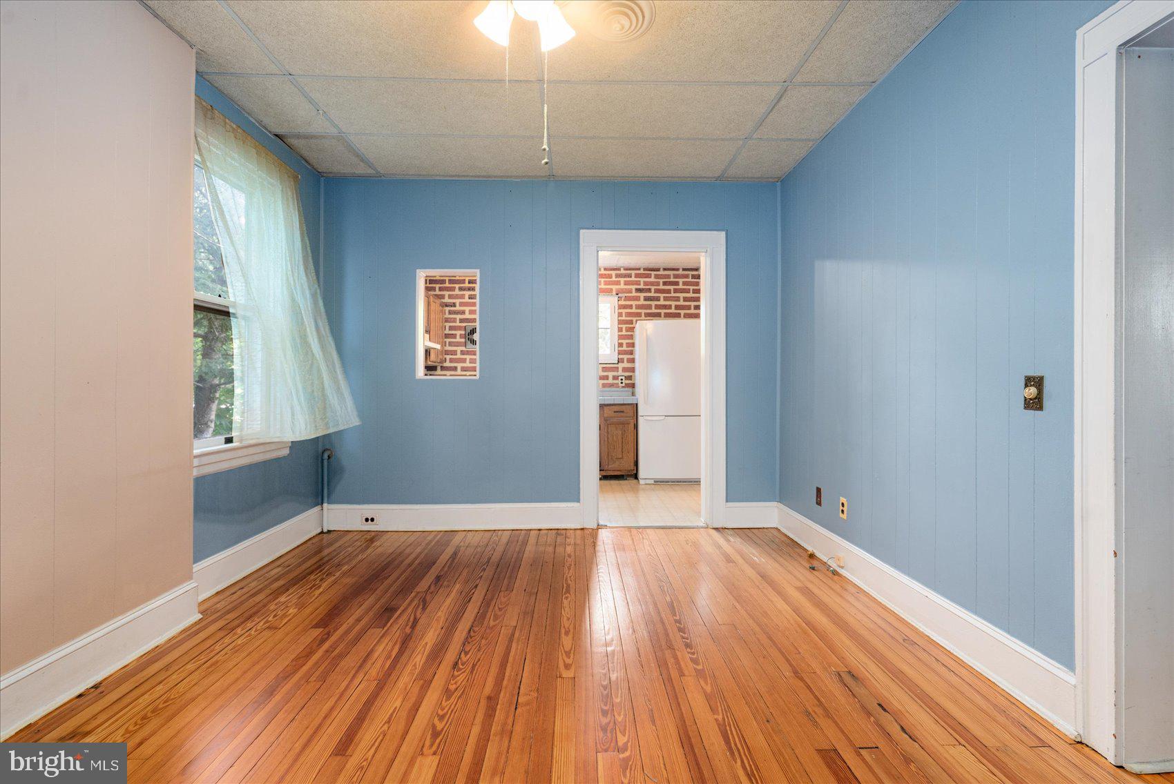 LAURAVILLE HISTORIC DISTRICT - Residential