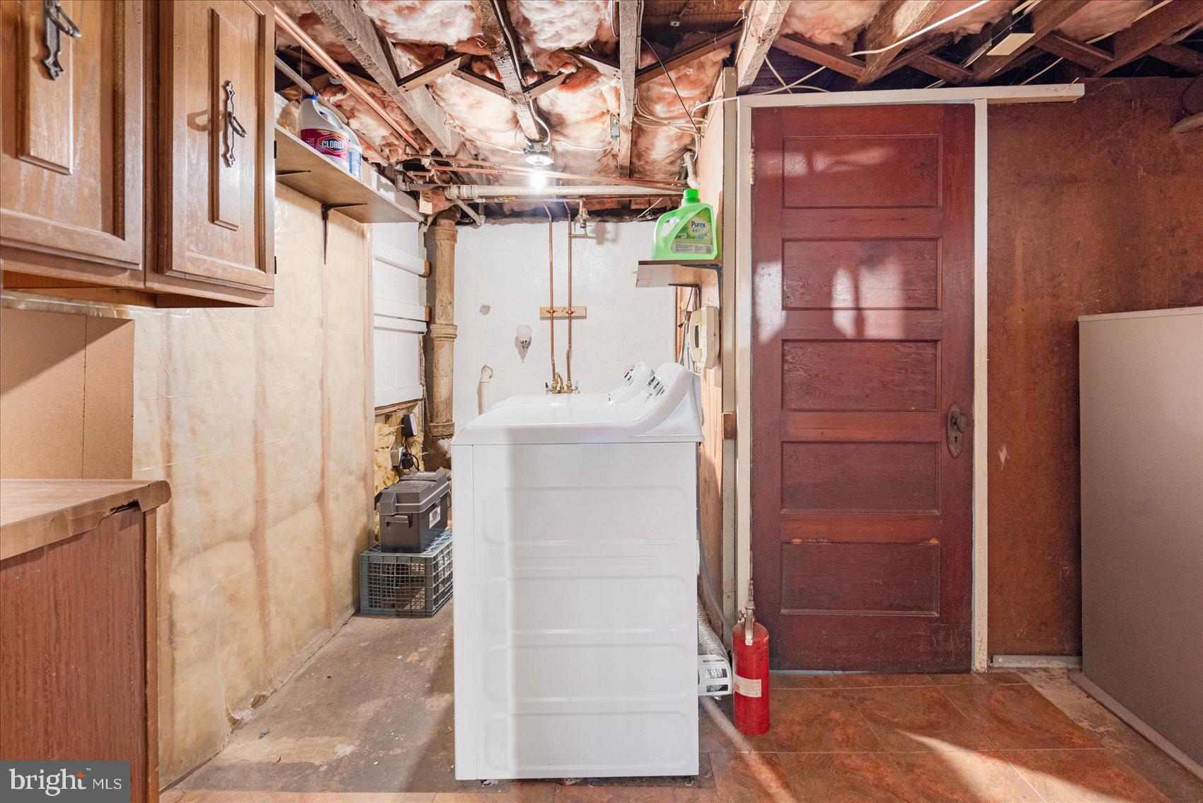 LAURAVILLE HISTORIC DISTRICT - Residential