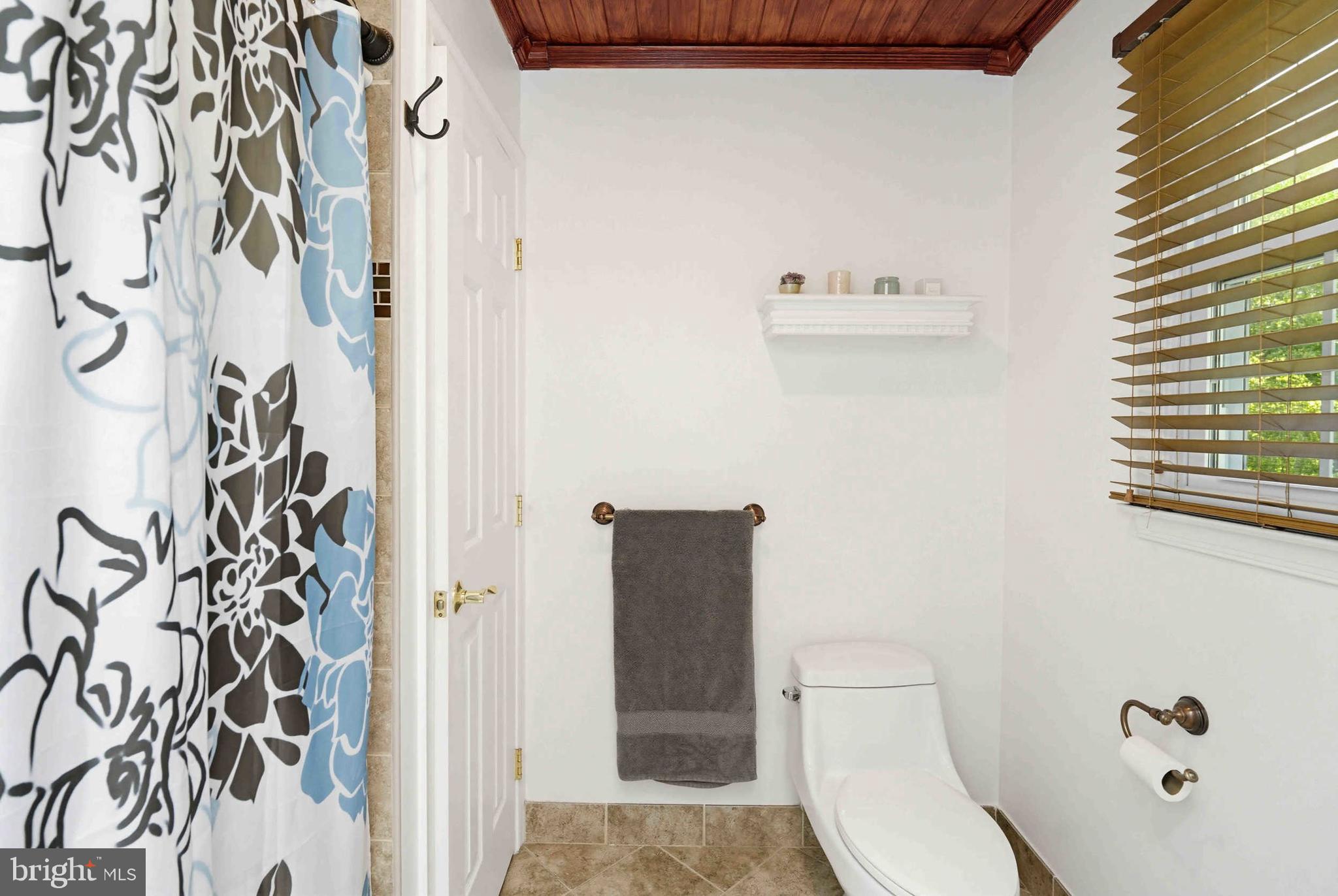 HIDDEN MDWS - Residential