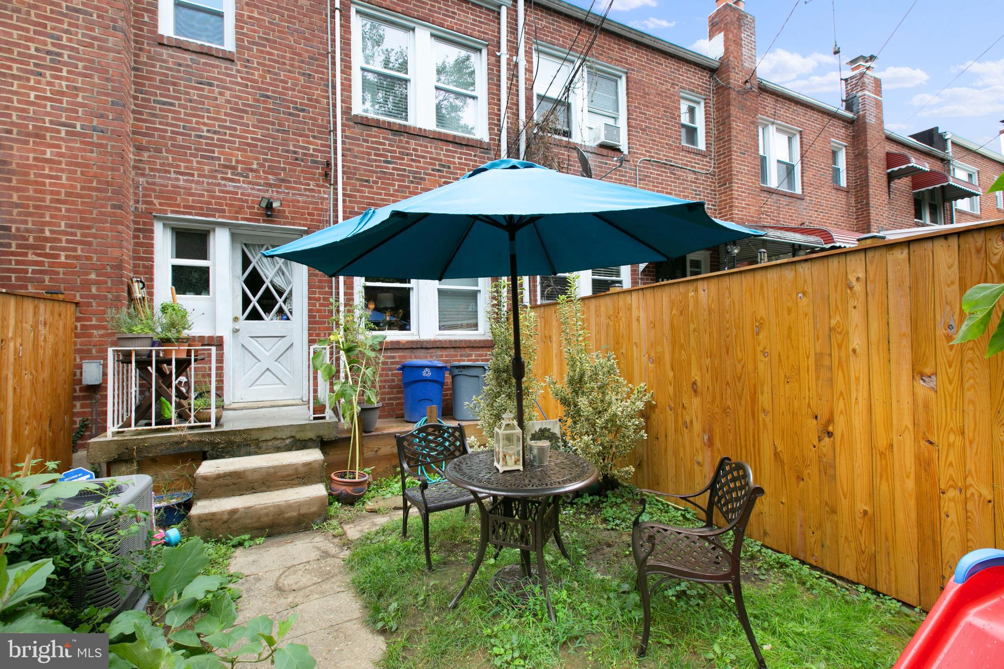 MEDFIELD - Residential