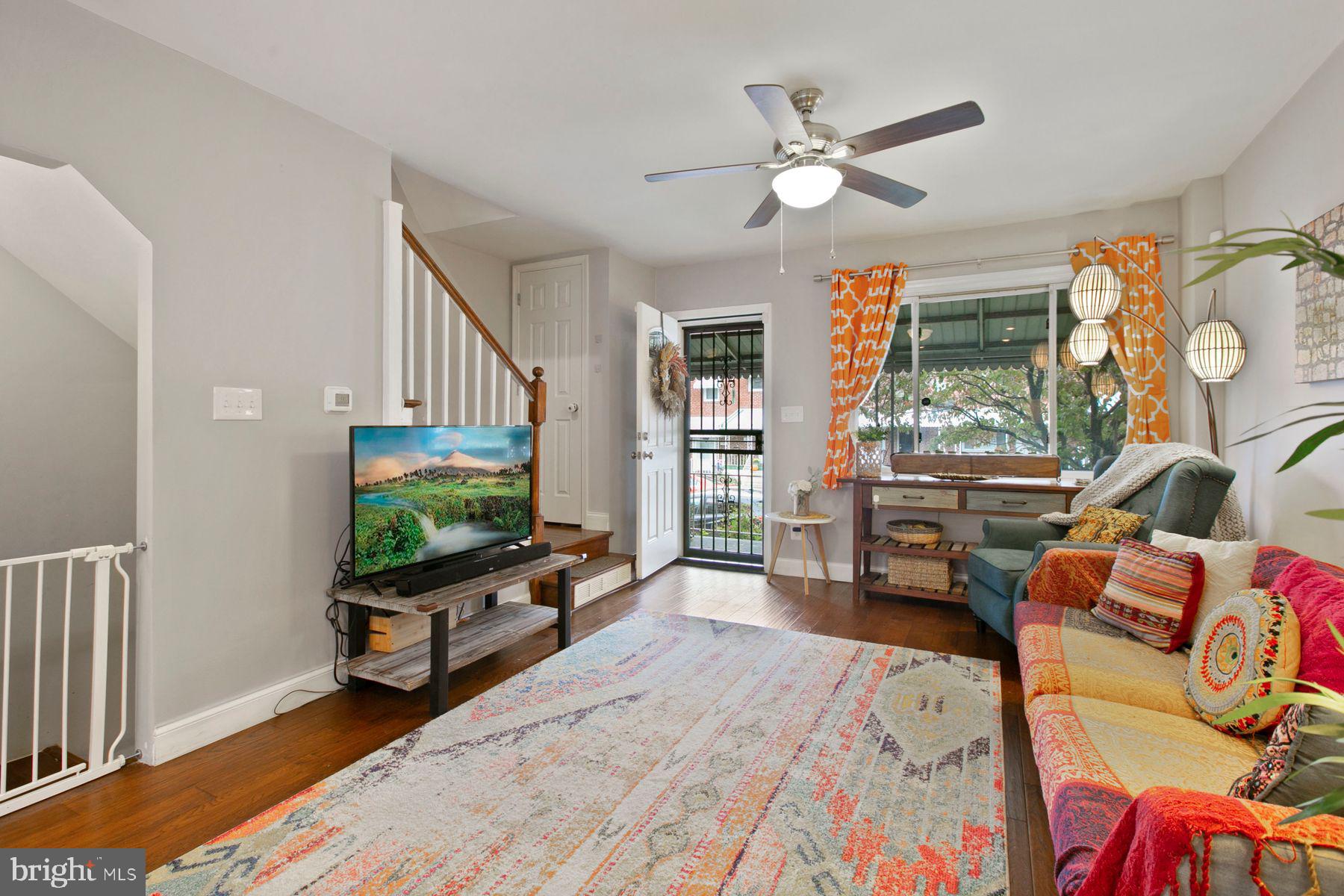 MEDFIELD - Residential