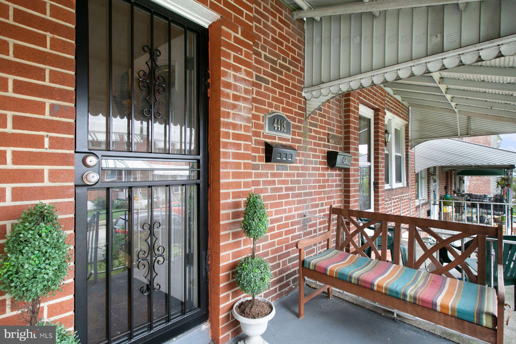 MEDFIELD - Residential