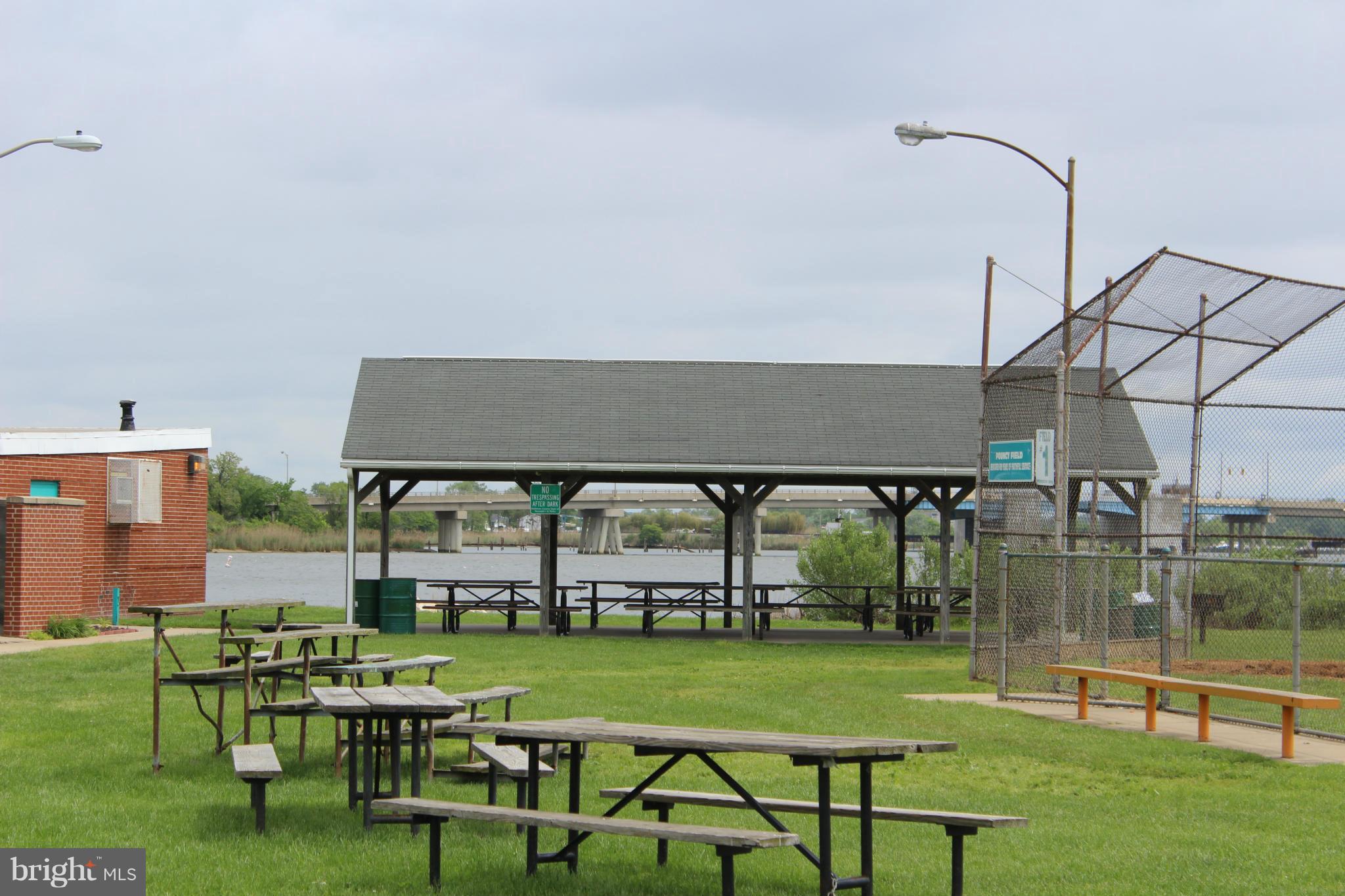 MURRAY POINT - Residential